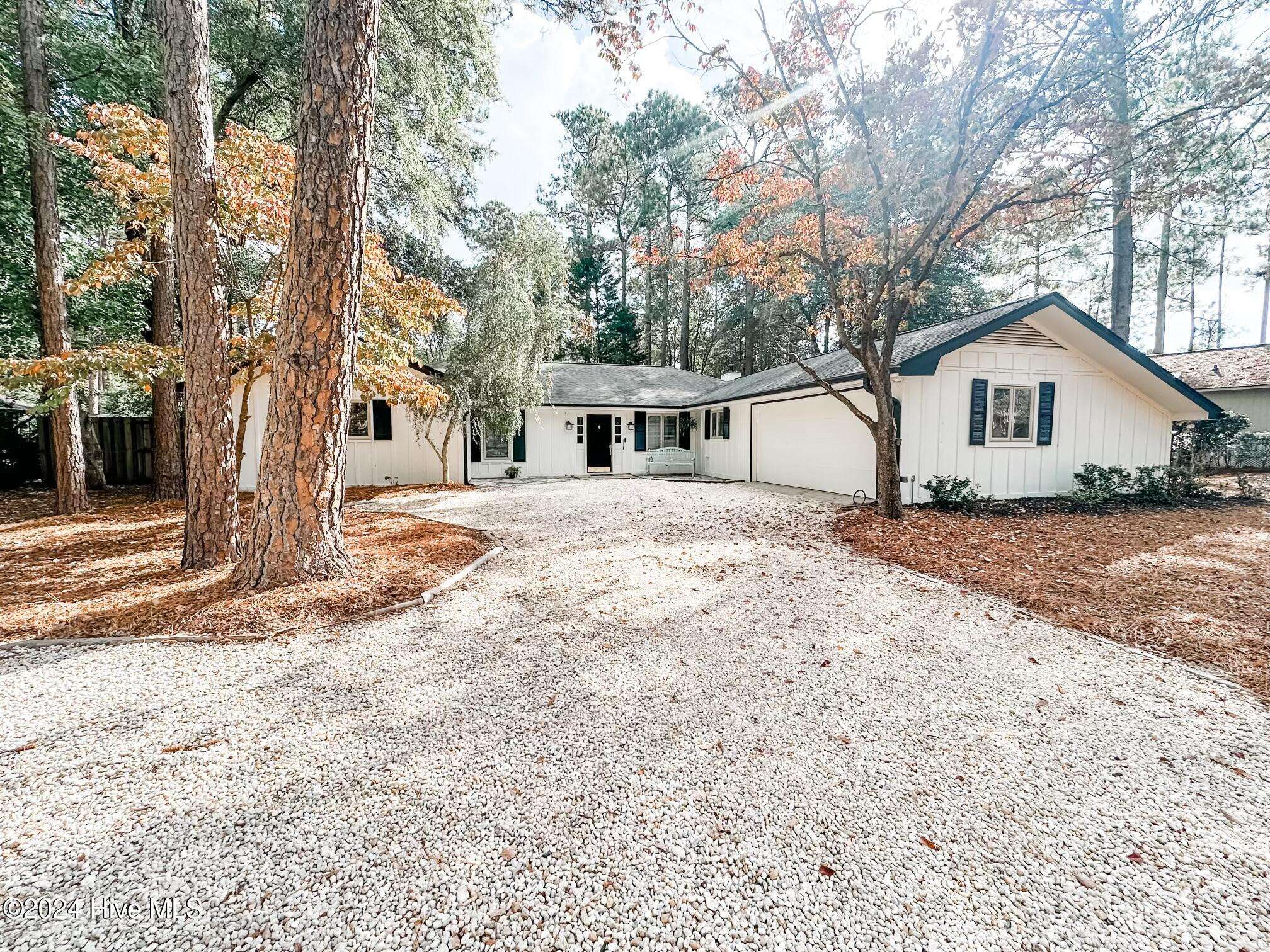 Pinehurst, NC 28374,265 Oakmont CIR