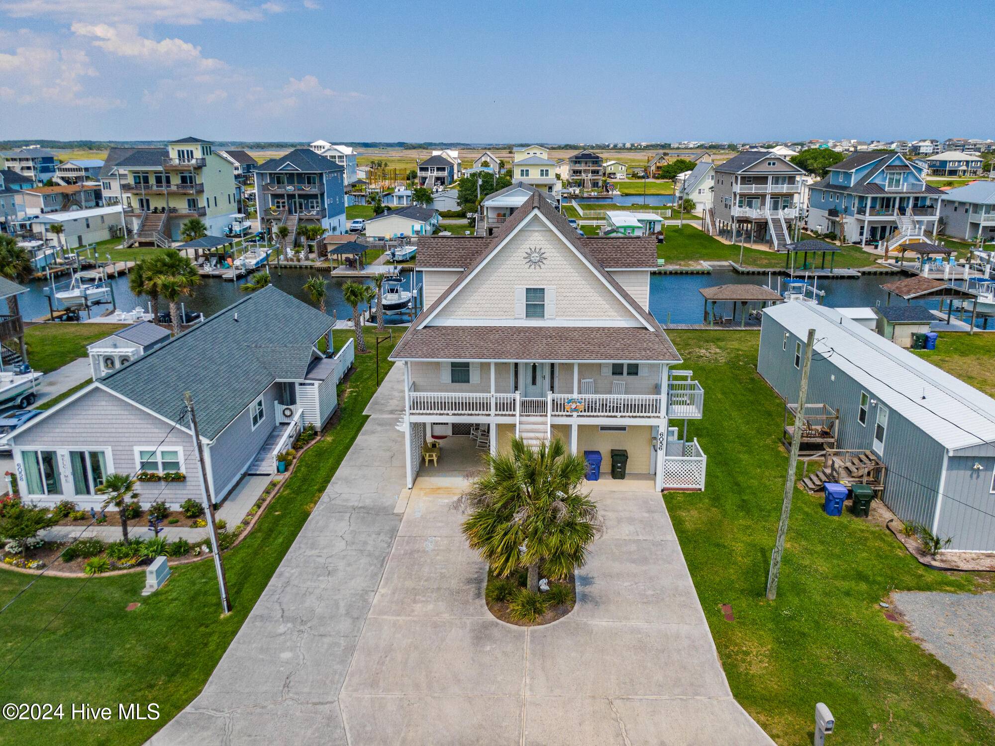 Surf City, NC 28445,6056 6th ST