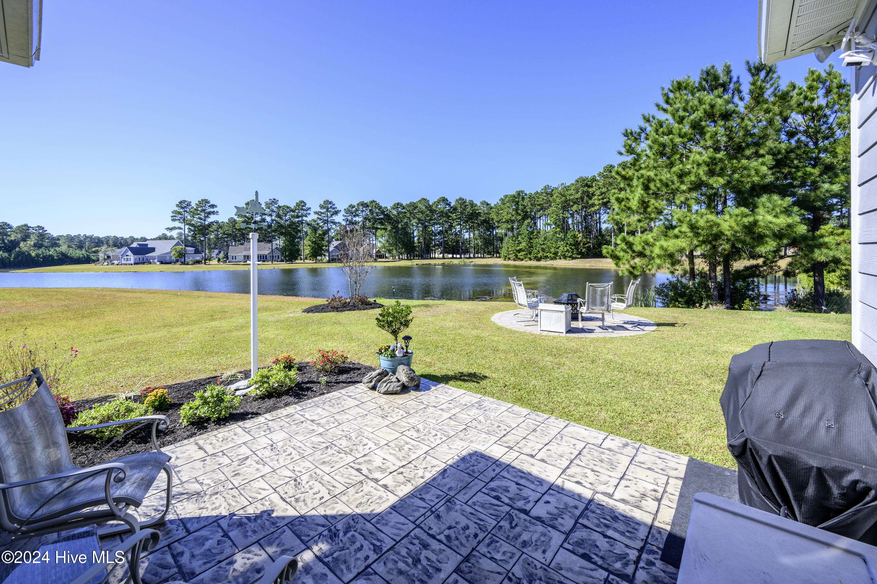 New Bern, NC 28562,4010 Reunion Pointe LN