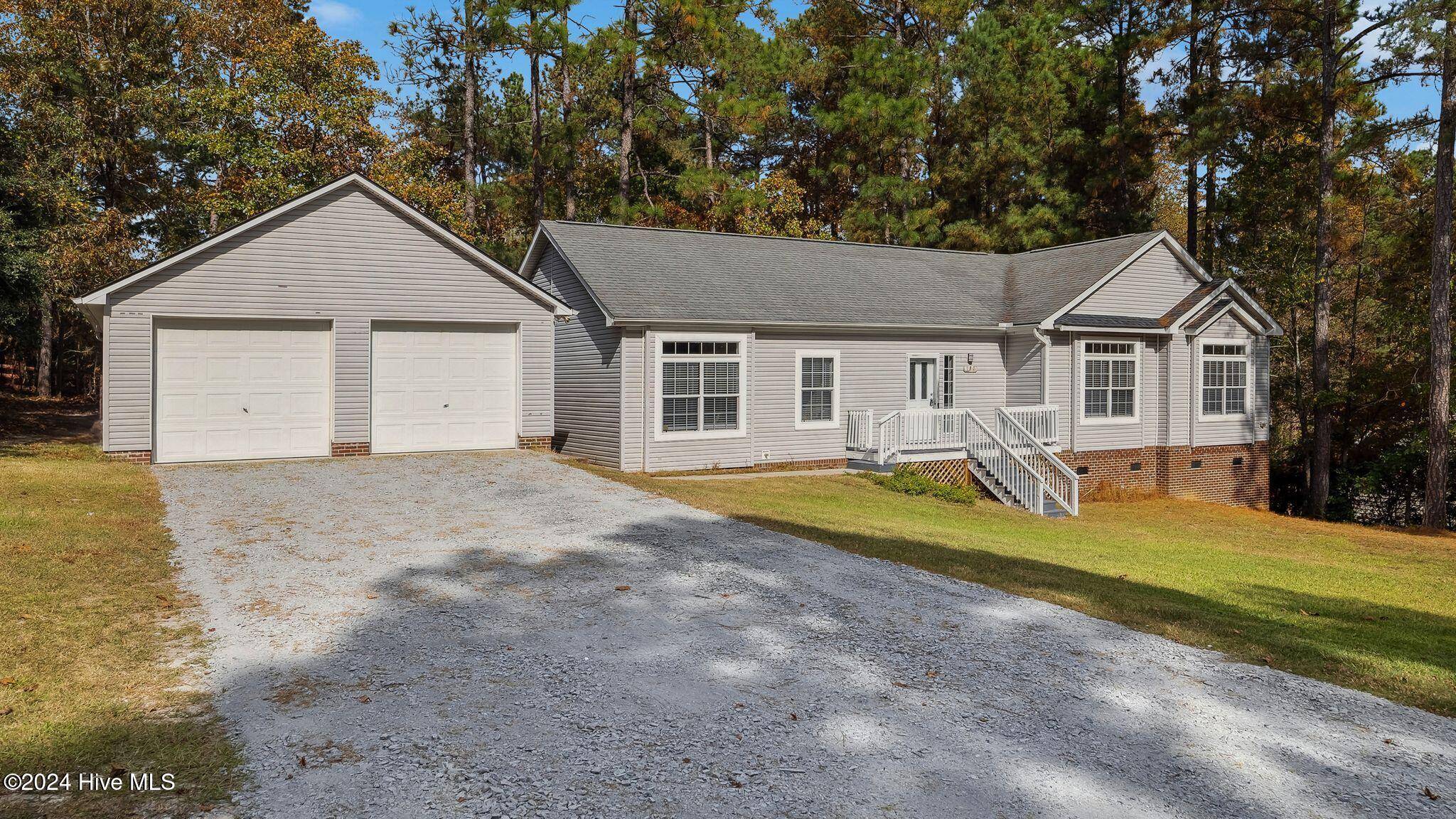 Whispering Pines, NC 28327,127 Bellhaven DR