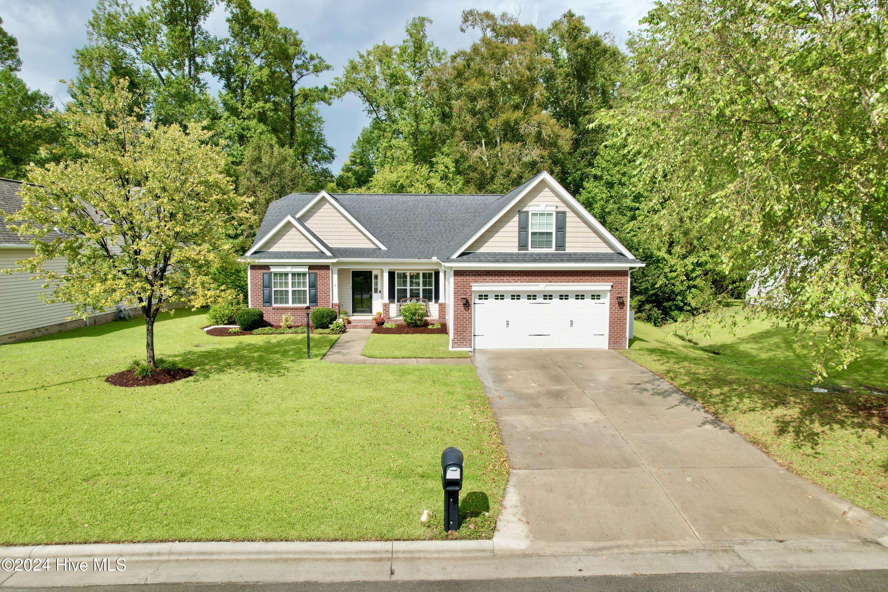 New Bern, NC 28560,205 Palisades WAY