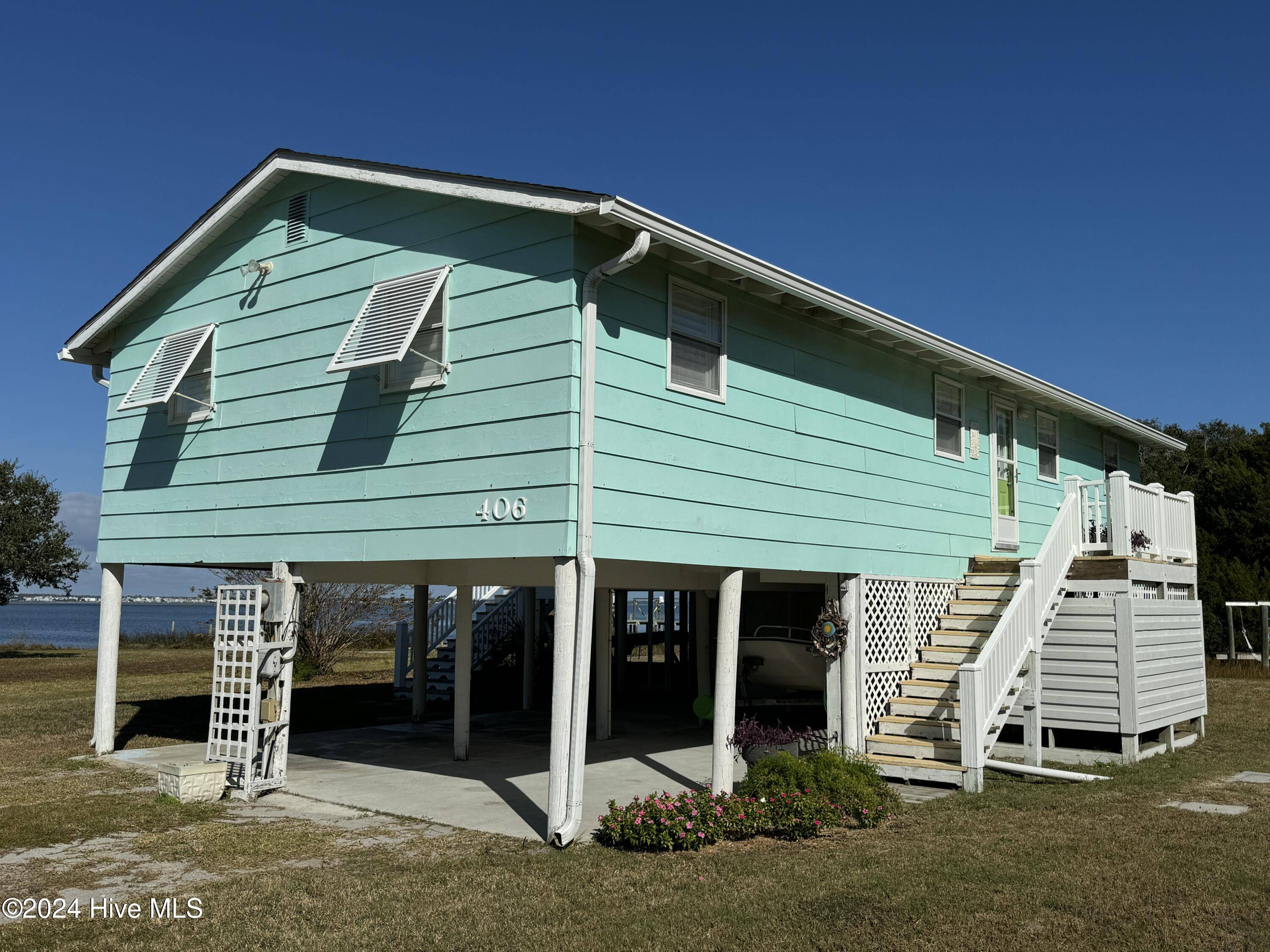 Emerald Isle, NC 28594,406 W Landing DR