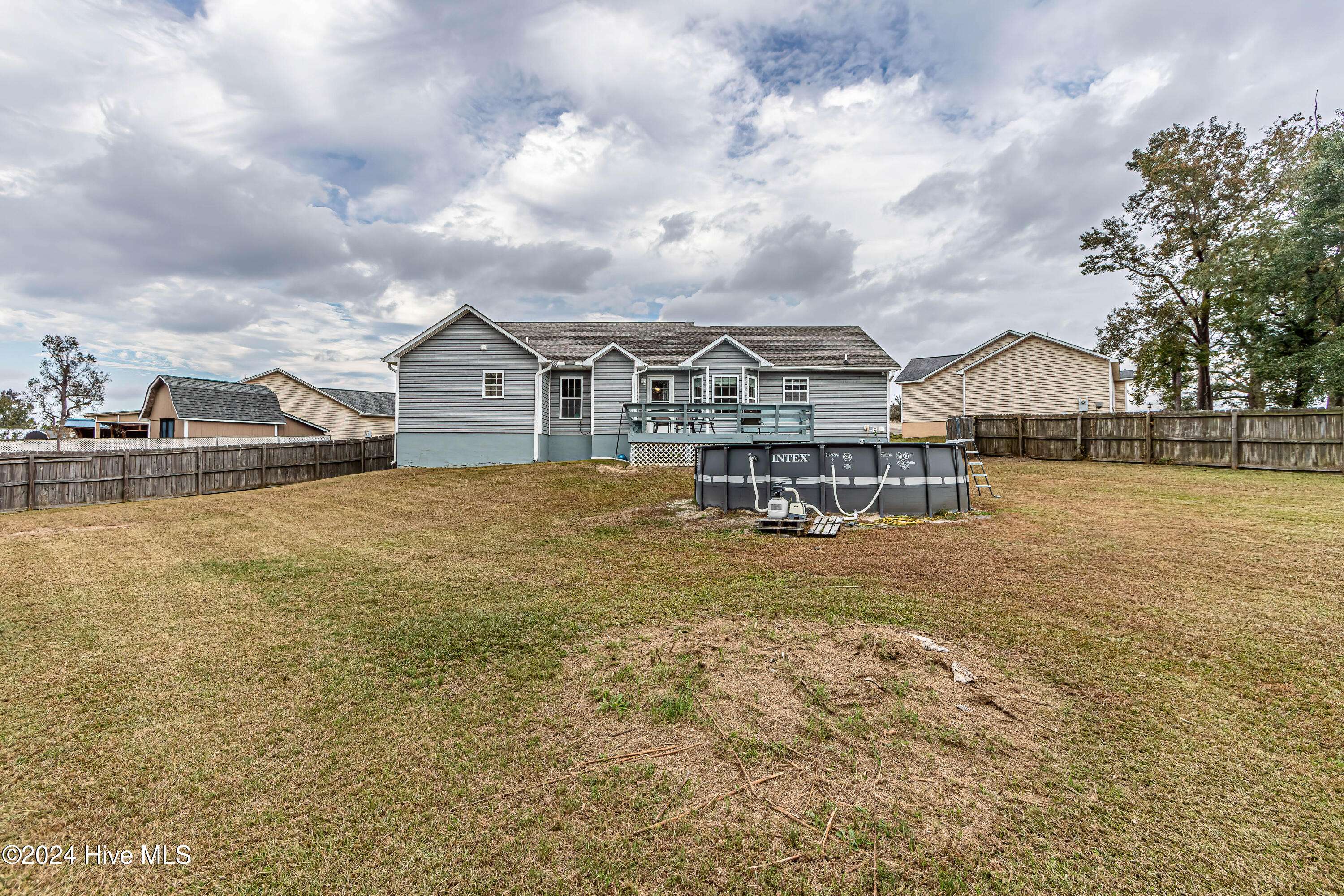 Richlands, NC 28574,111 Pebble Grove DR