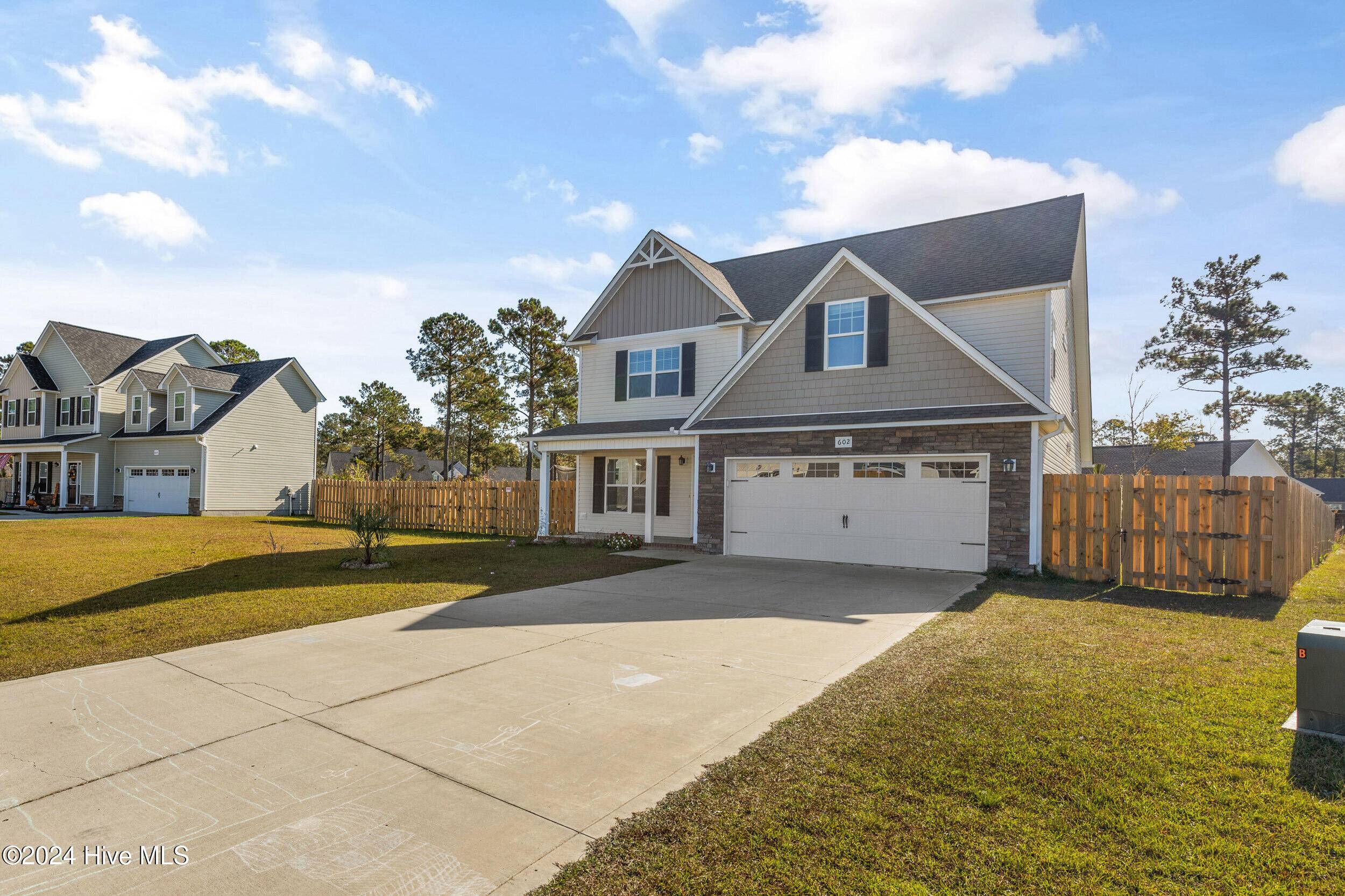 Sneads Ferry, NC 28460,602 Coral Reef CT