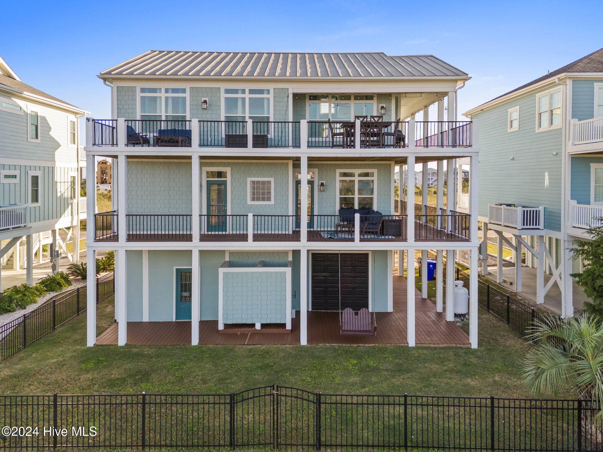 Ocean Isle Beach, NC 28469,453 E Seventh ST