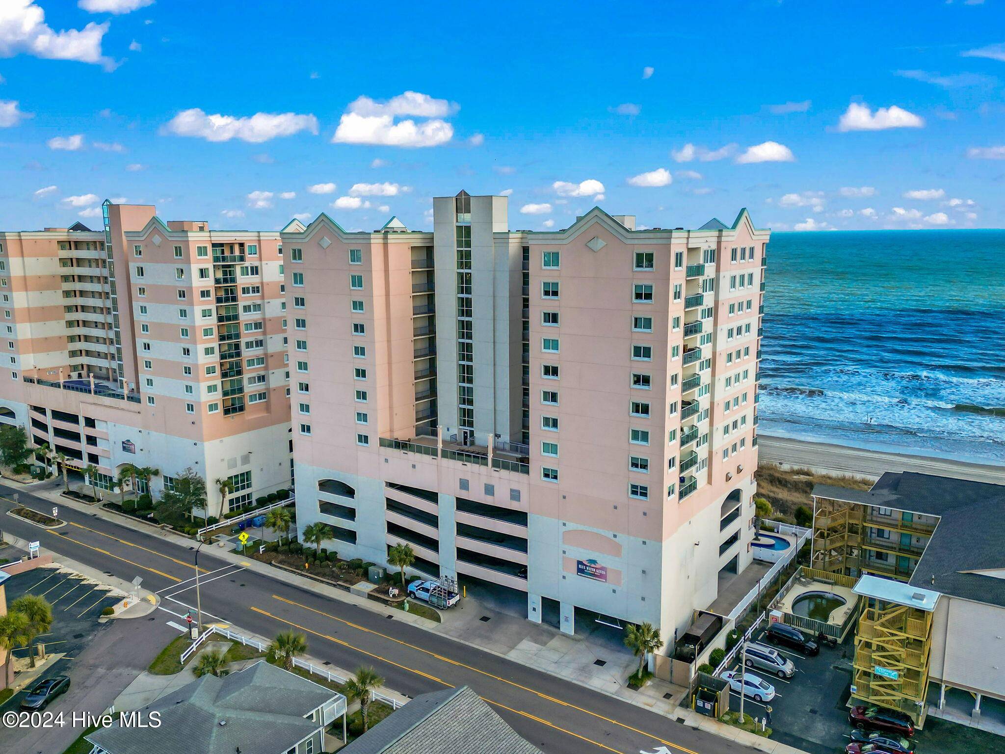 North Myrtle Beach, SC 29582,2001 S Ocean BLVD #708