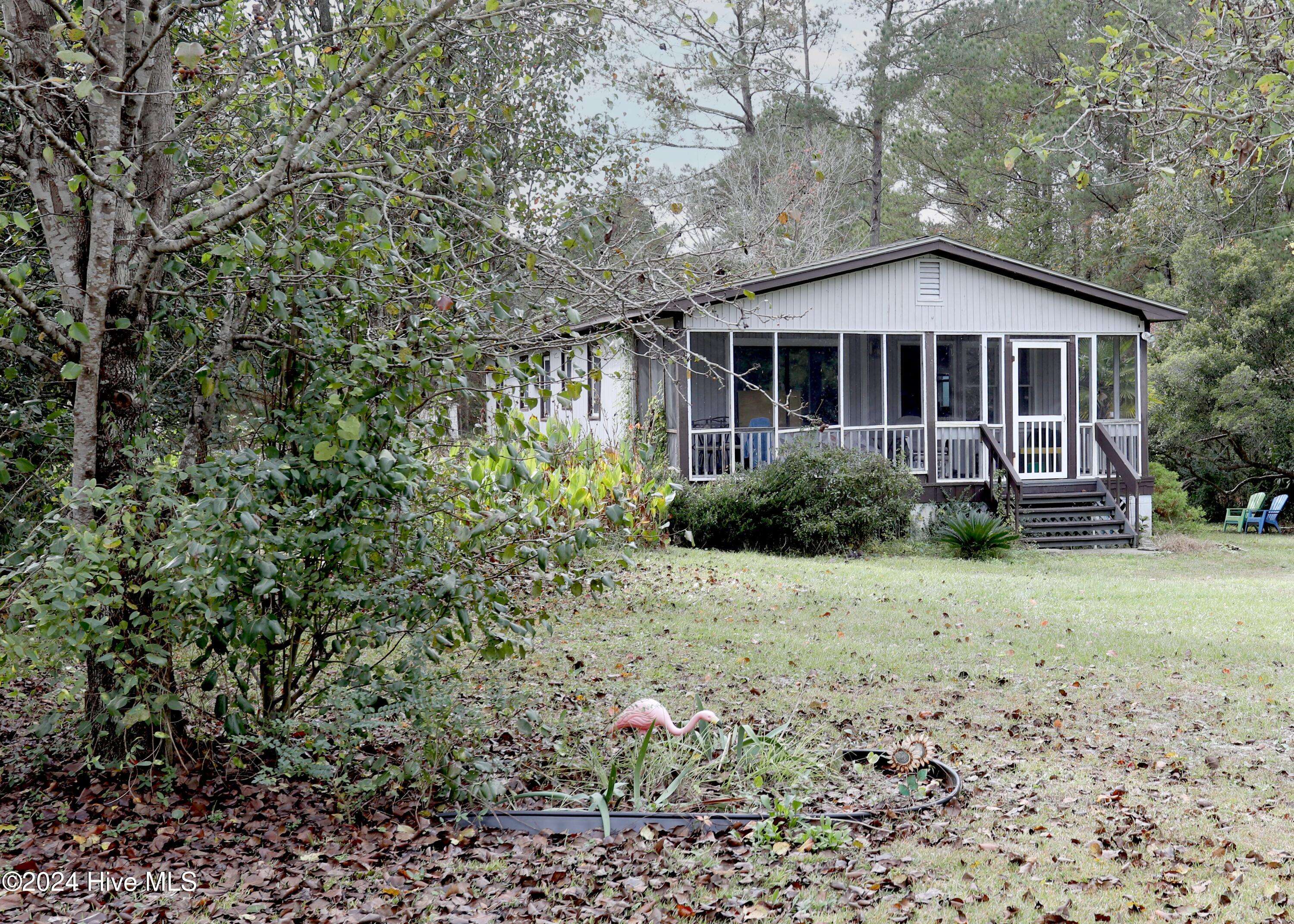 Holly Ridge, NC 28445,408 Old Folkstone RD