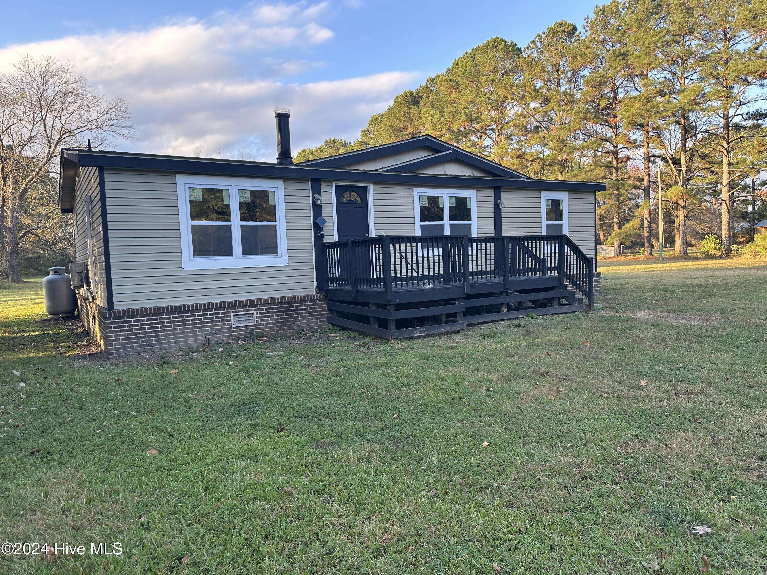 Corapeake, NC 27926,1380 Middle Swamp RD