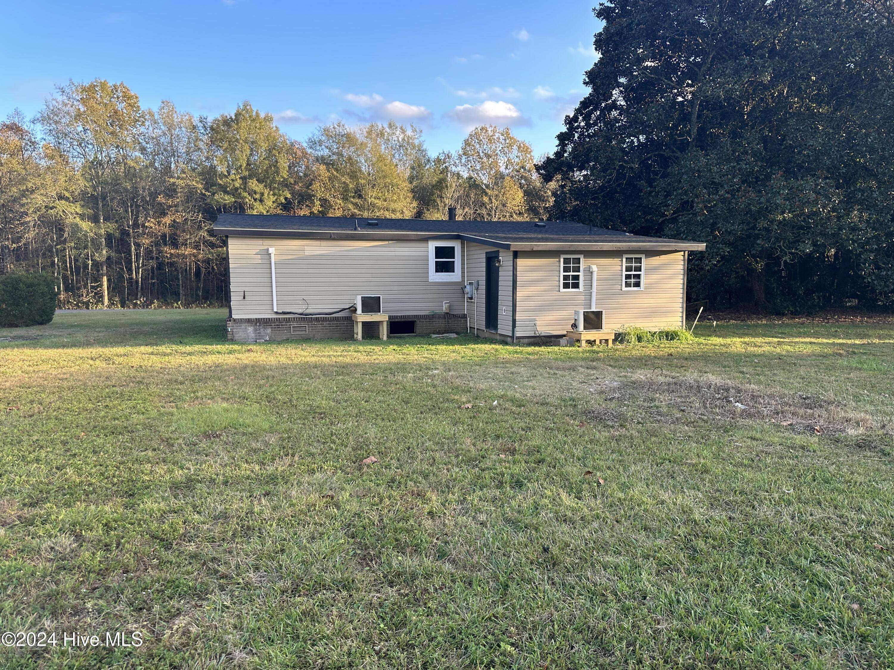 Corapeake, NC 27926,1380 Middle Swamp RD