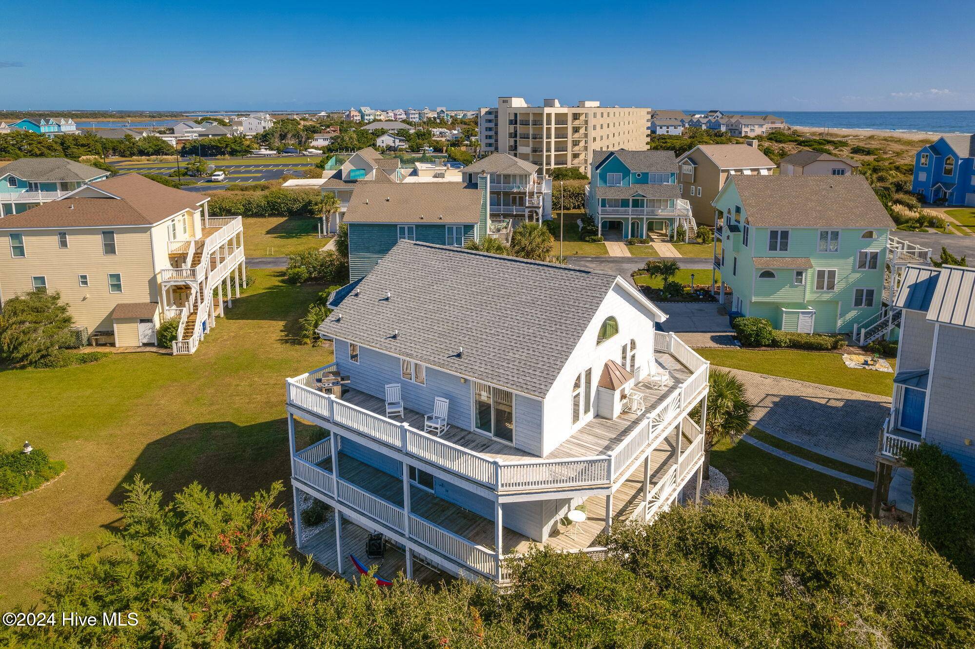 Atlantic Beach, NC 28512,122 Island Quay CT