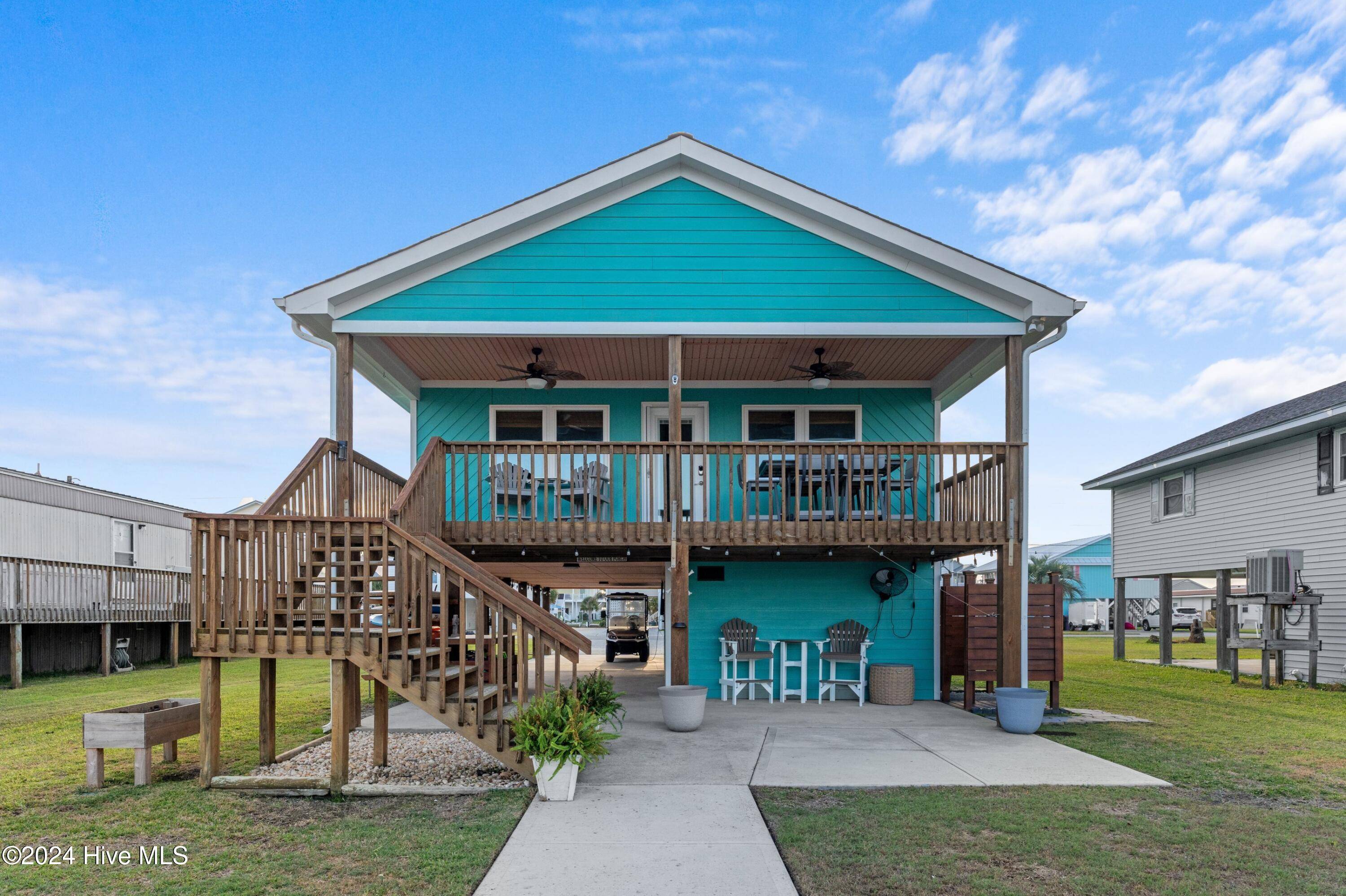 Surf City, NC 28445,6088 6th ST