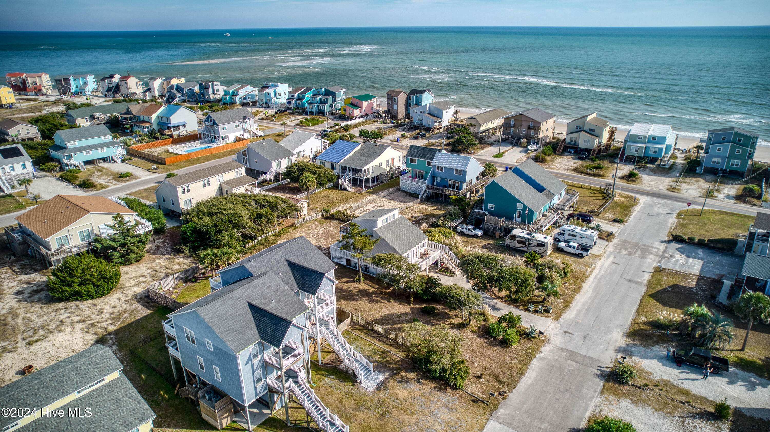 North Topsail Beach, NC 28460,204 Oyster LN