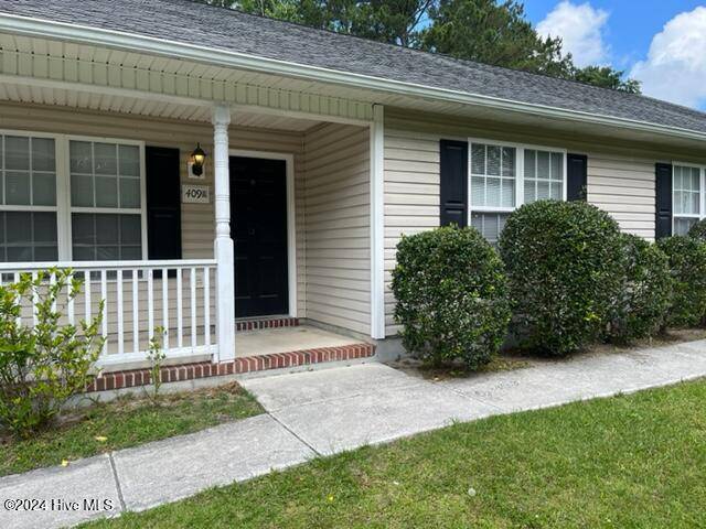 Stella, NC 28582,409 Belgrade Swansboro RD #A