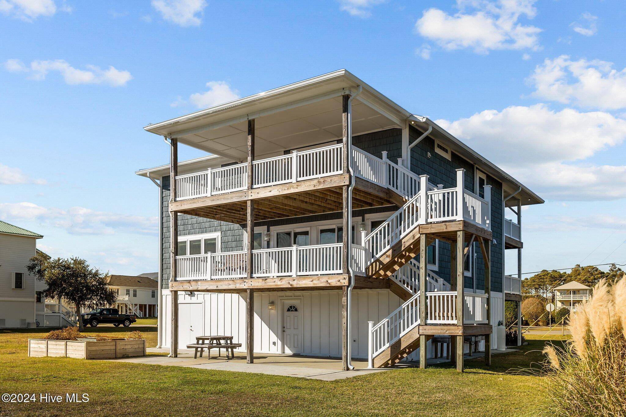 Sneads Ferry, NC 28460,101 Grant ST