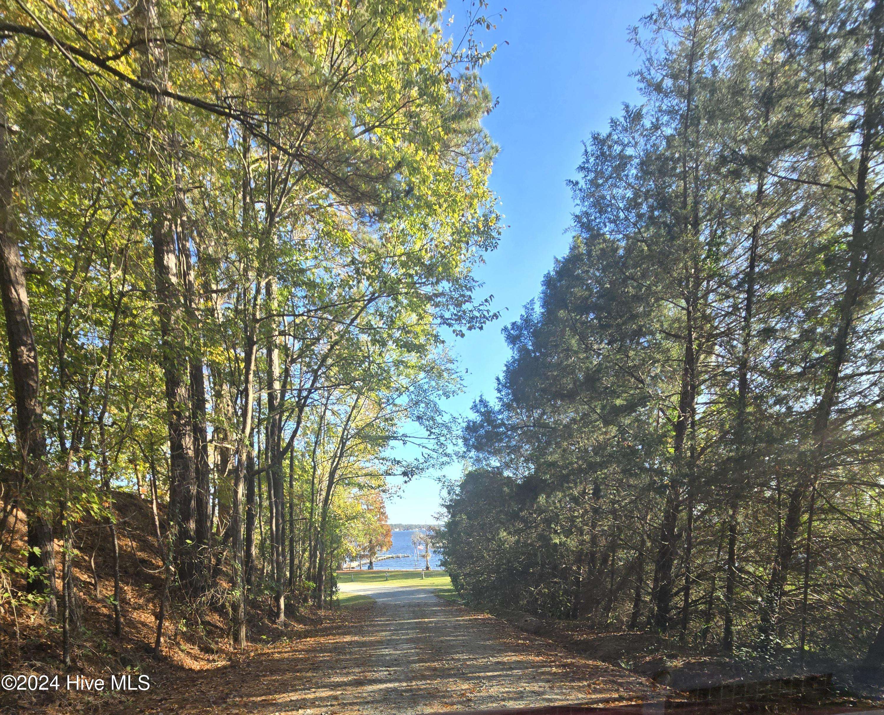 Blounts Creek, NC 27814,10 Hollis DR