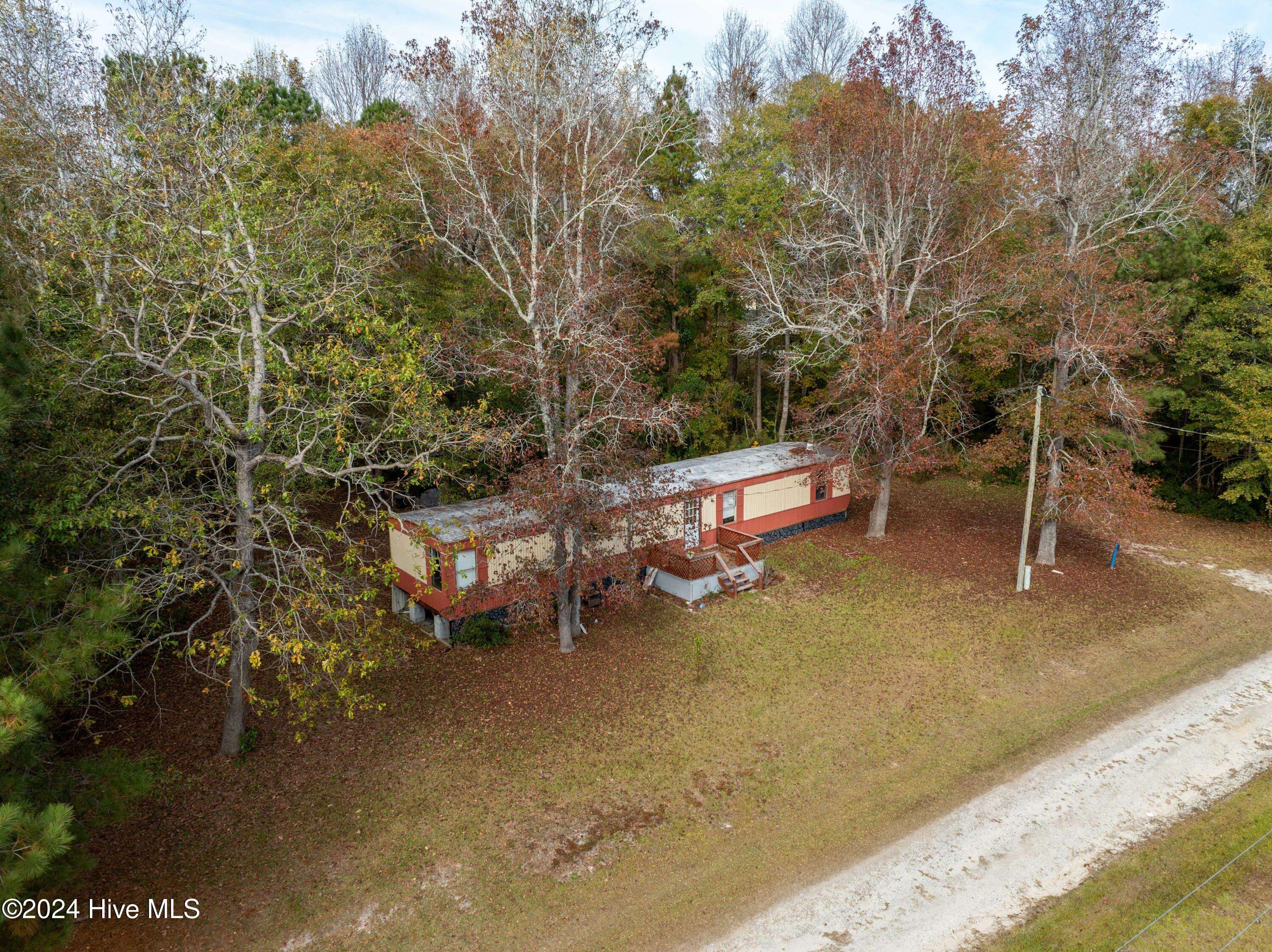 Holly Ridge, NC 28445,126 Logans RUN