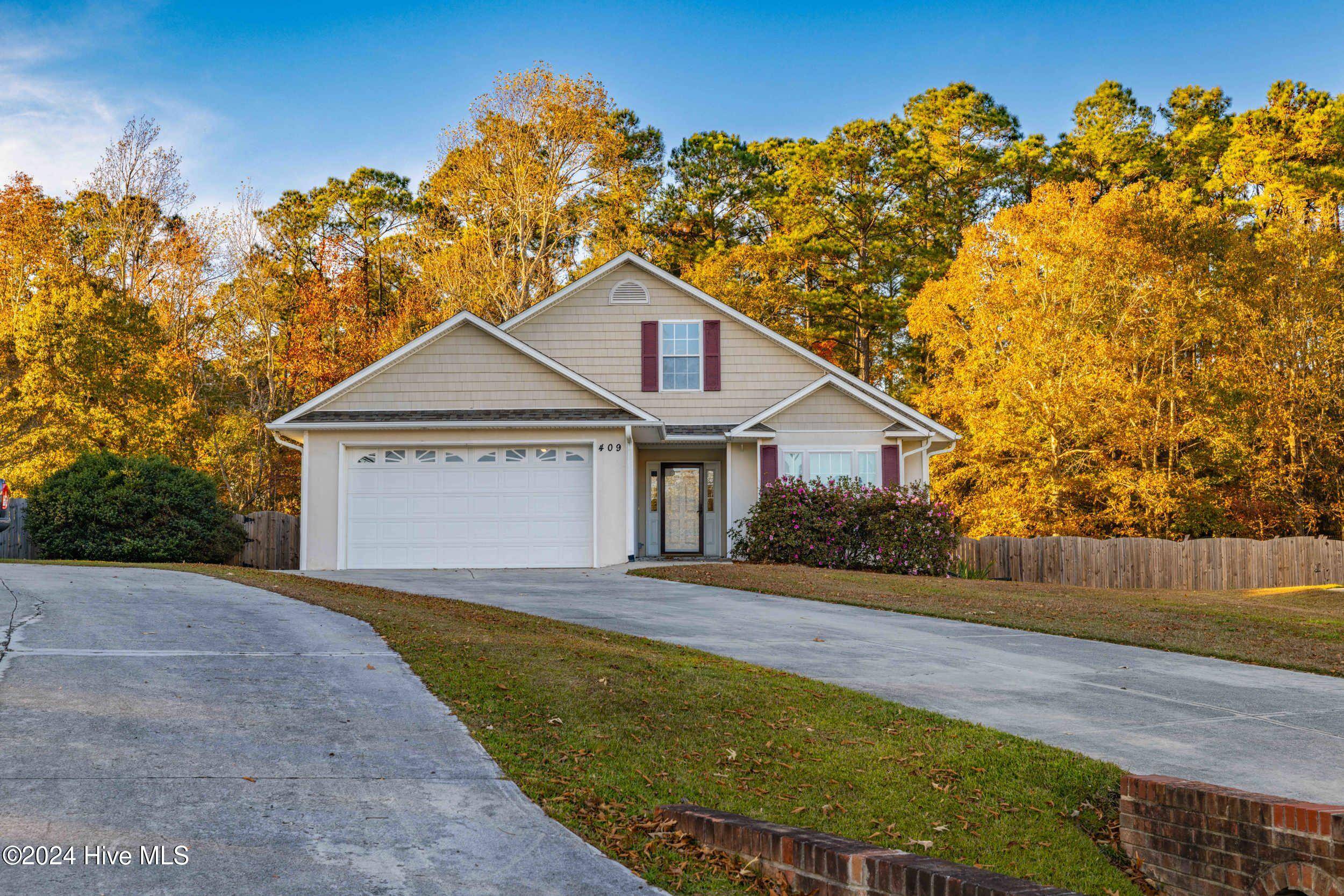 Swansboro, NC 28584,409 Tasha TER