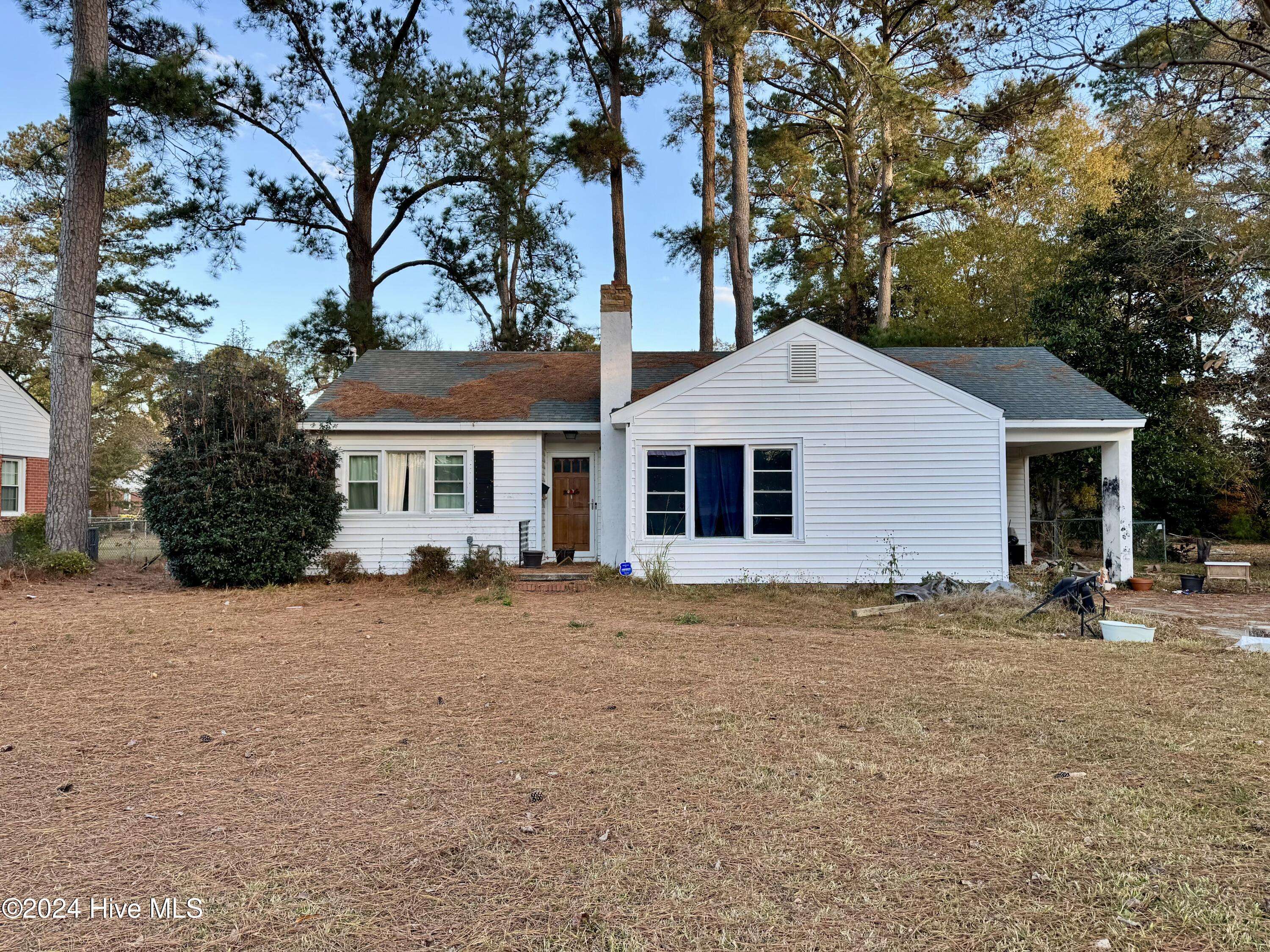 Kinston, NC 28501,807 Cameron DR