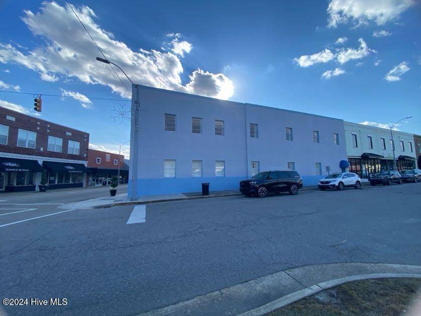 Whiteville, NC 28472,700 S Madison ST