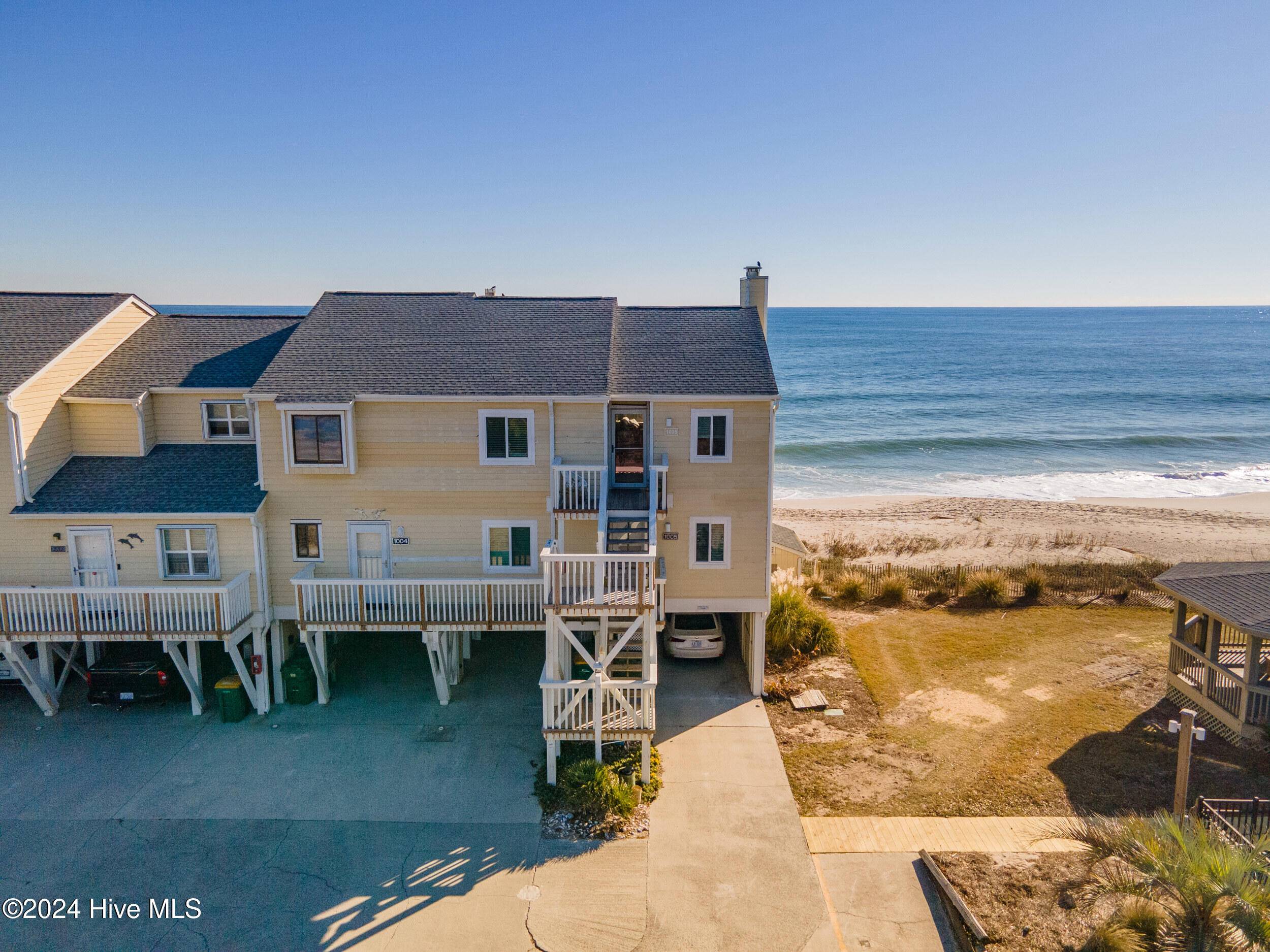 Kure Beach, NC 28449,1006 Pelican CT