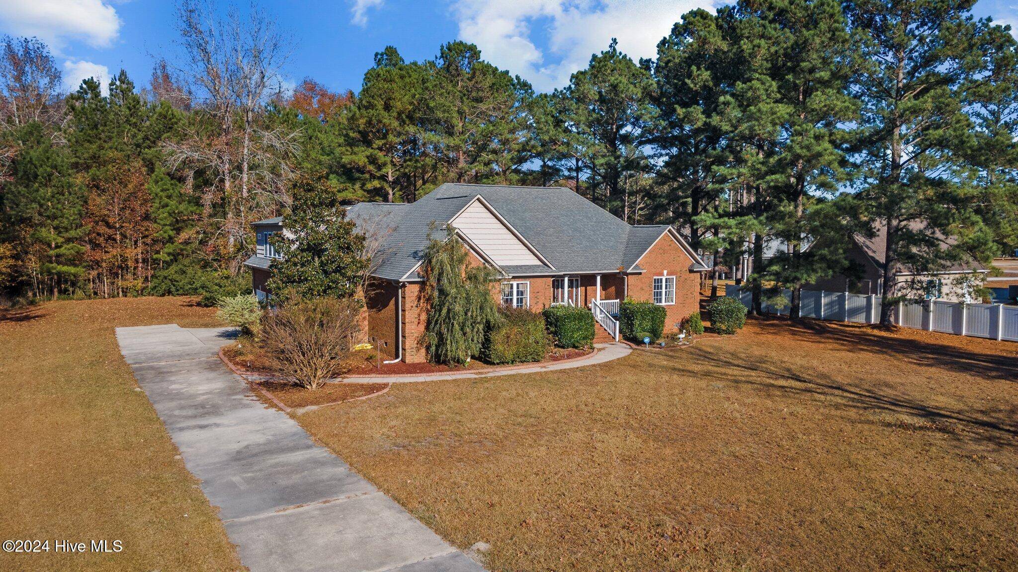 New Bern, NC 28560,117 Quail Woods DR