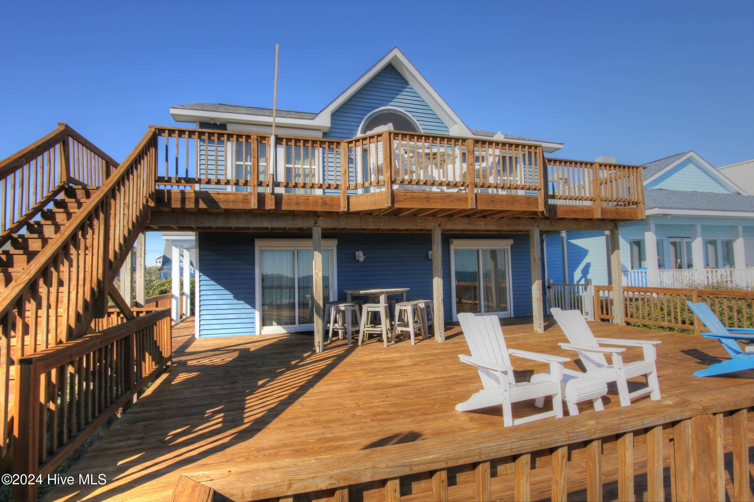 Surf City, NC 28445,1308 S Shore DR