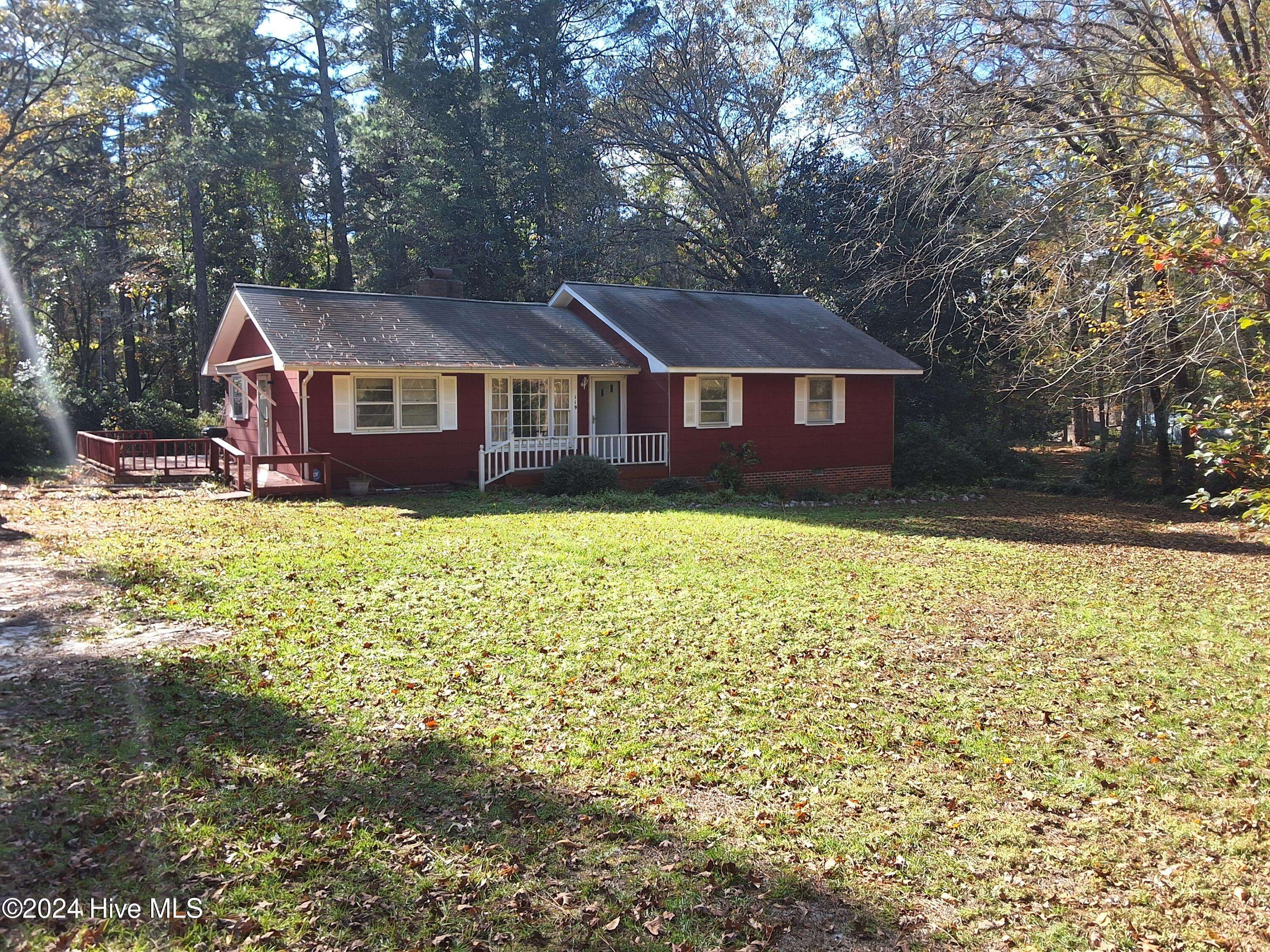 Elizabethtown, NC 28337,119 Grey Moss LN