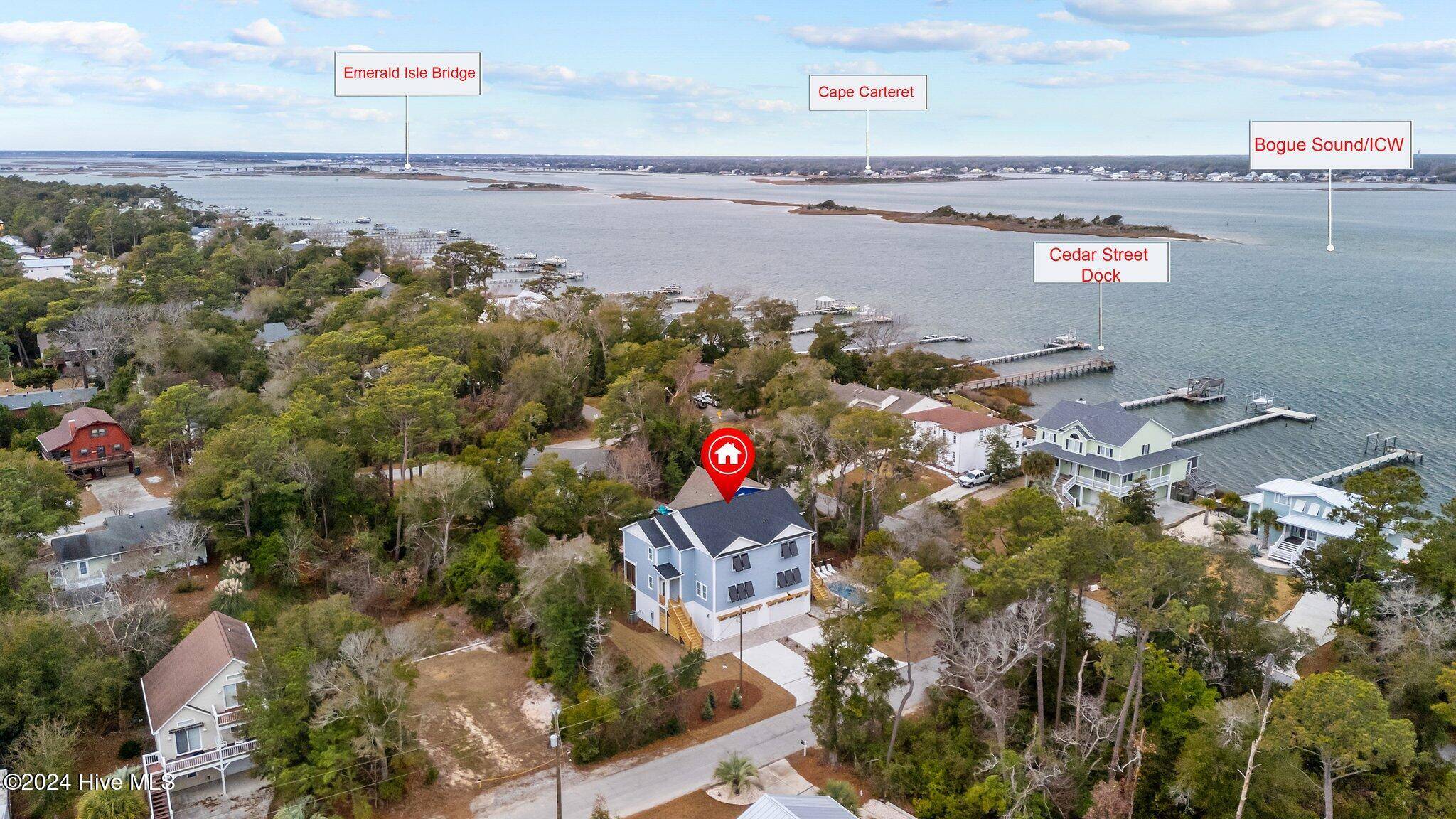 Emerald Isle, NC 28594,331 Live Oak ST #North