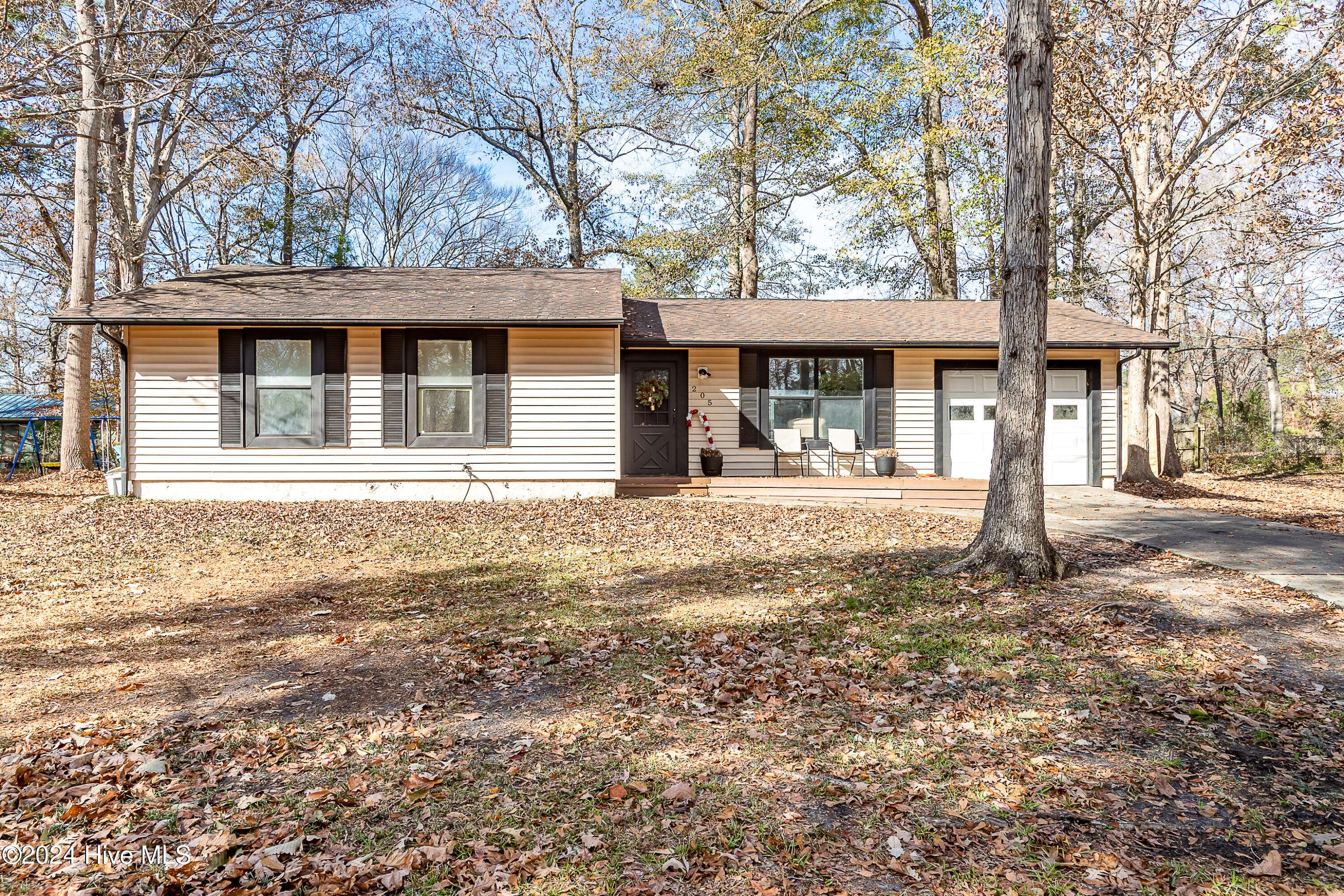 Jacksonville, NC 28540,205 Autumn CIR