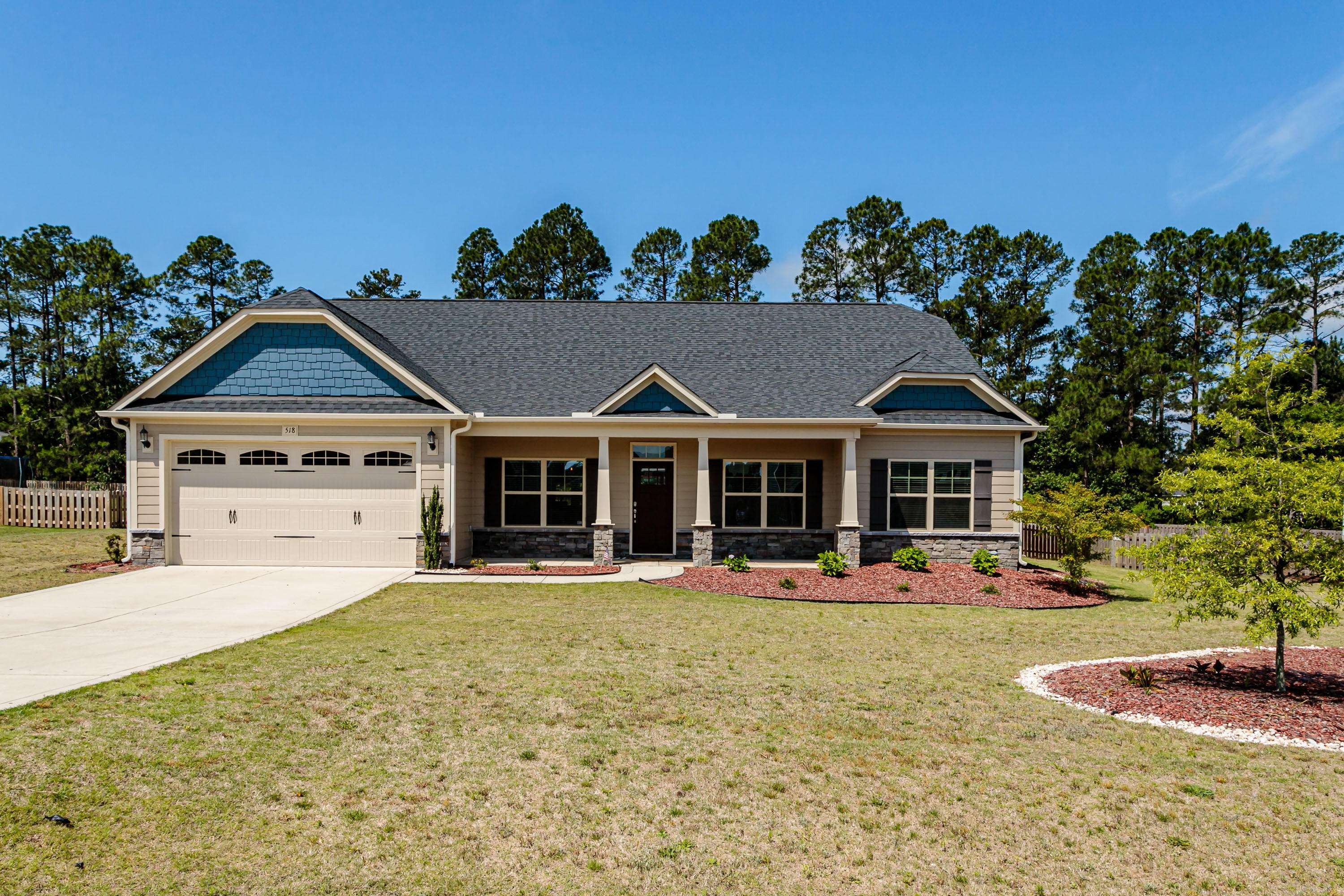 Whispering Pines, NC 28327,518 Goldenleaf CIR