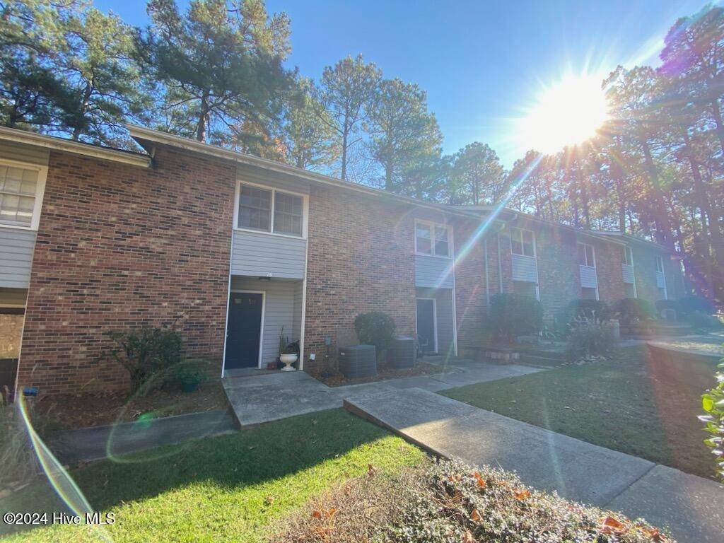 Southern Pines, NC 28387,365 W Illinois AVE #21