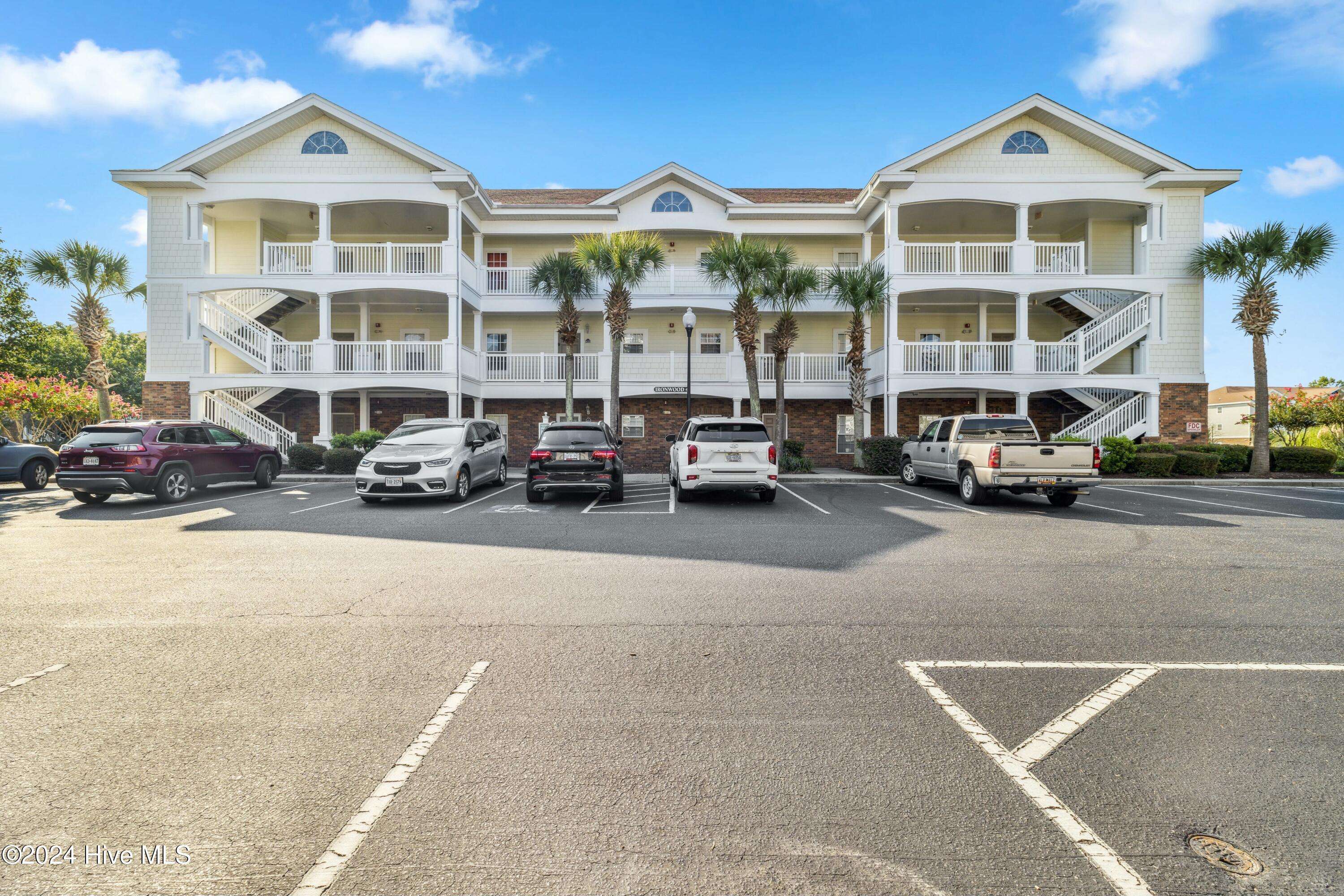 North Myrtle Beach, SC 29582,5801 Oyster Catcher DR #432