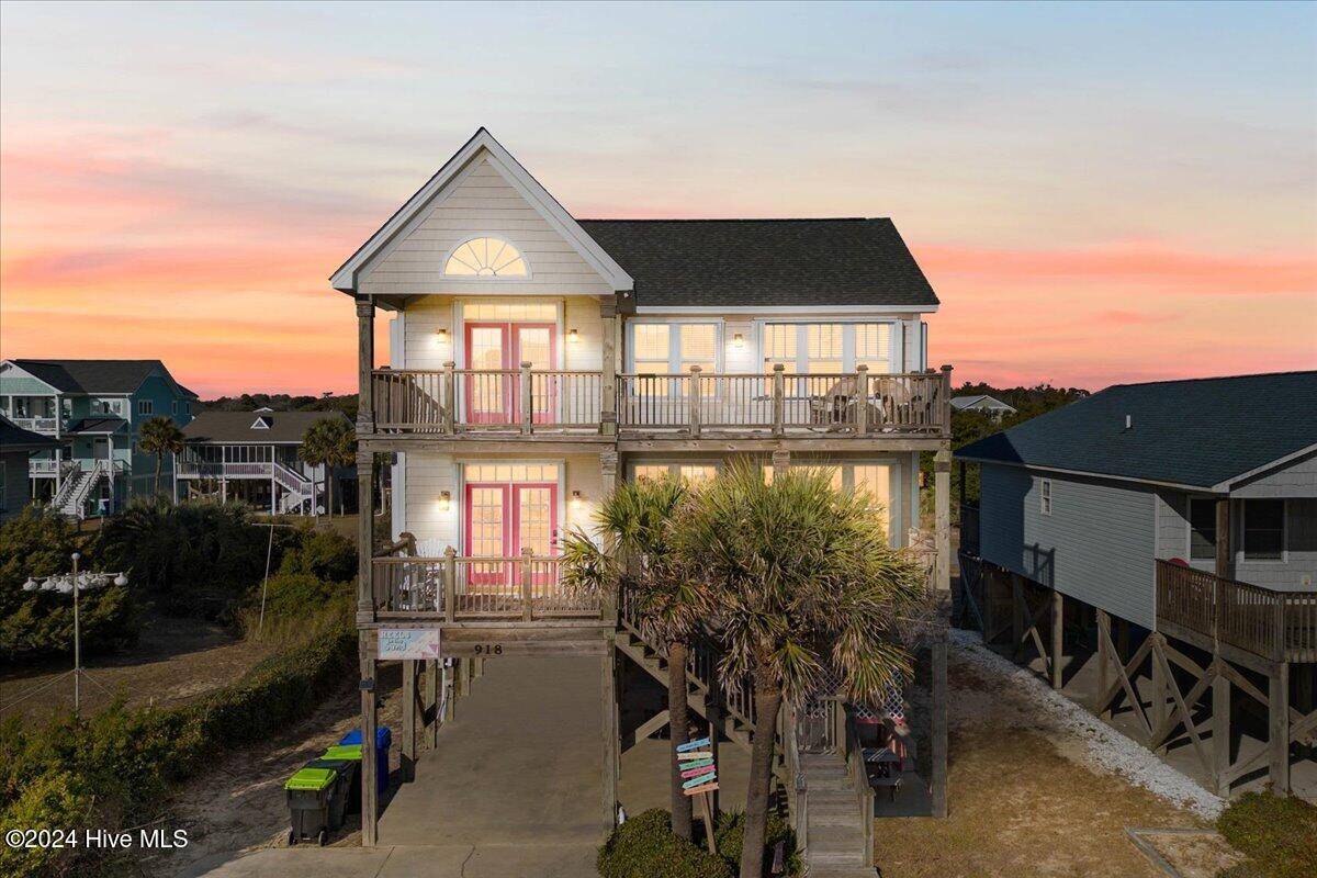 Oak Island, NC 28465,918 E Beach DR