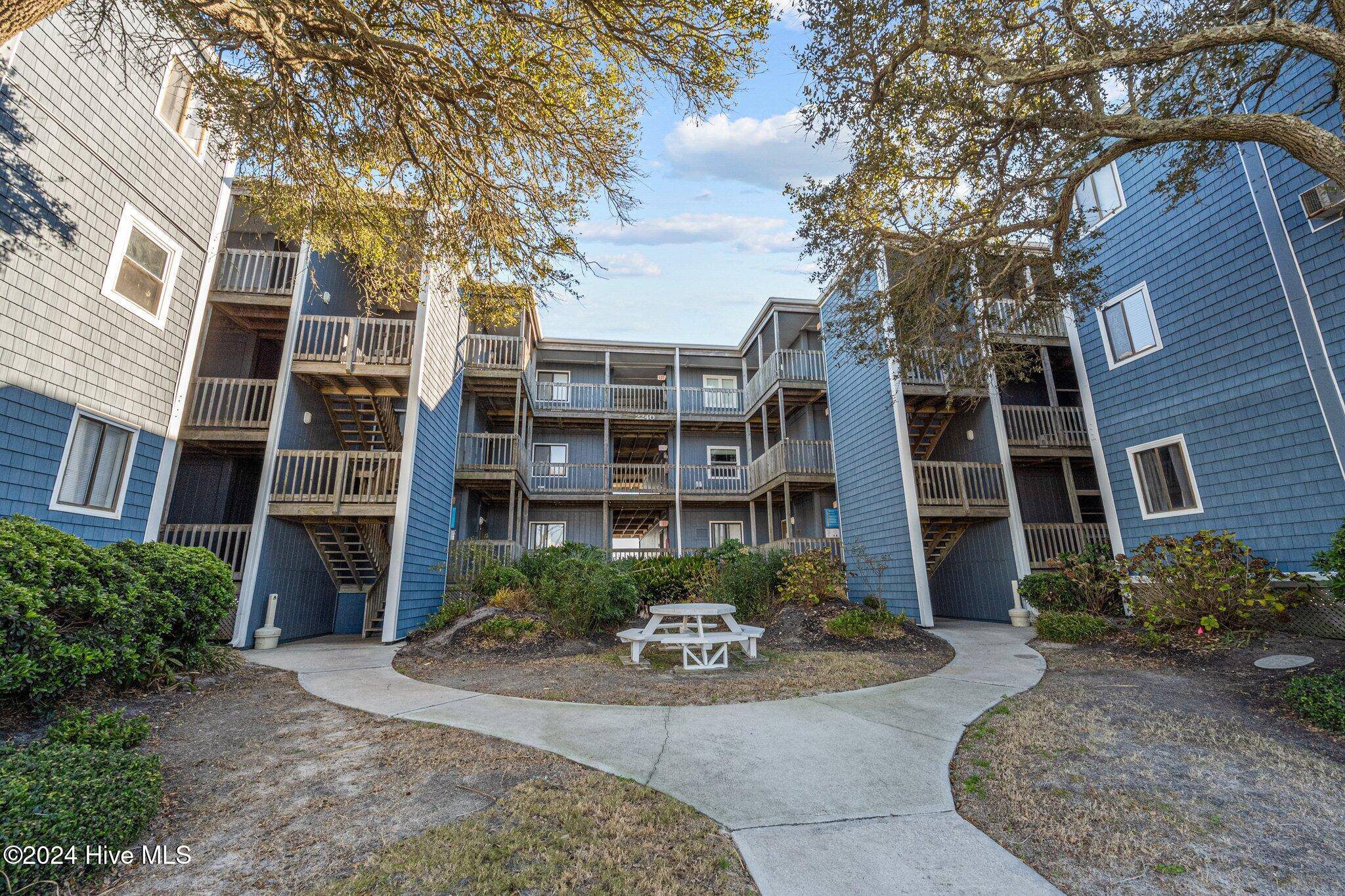 North Topsail Beach, NC 28460,2240 New River Inlet RD #230