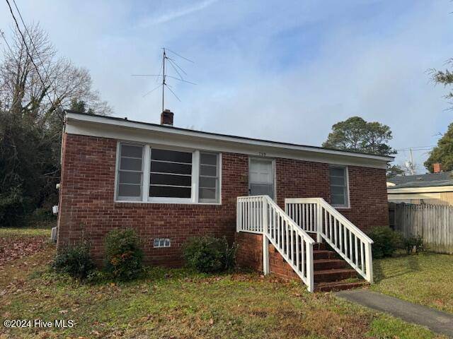 Wilson, NC 27893,709 Franklin AVE W