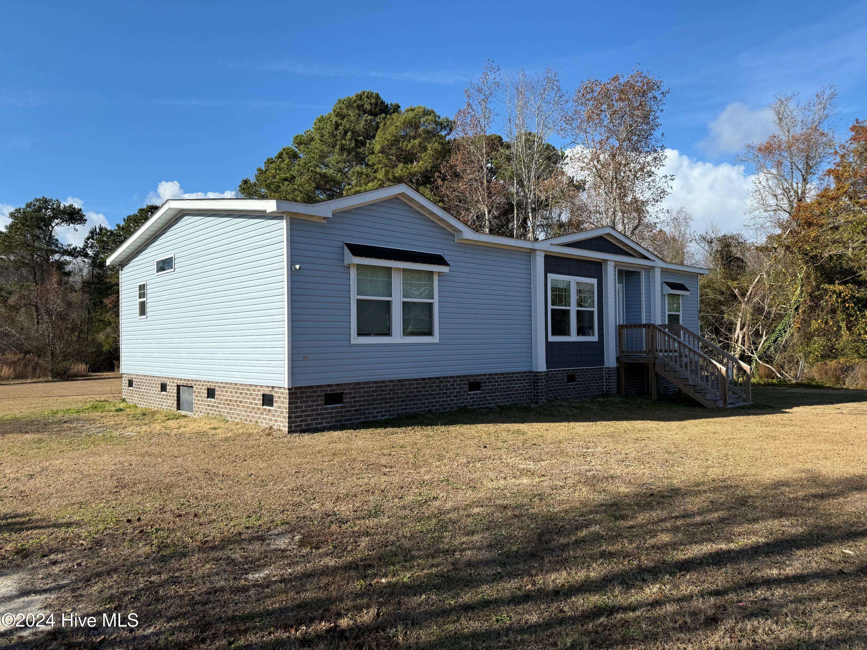 Stella, NC 28582,239 Belgrade Swansboro RD