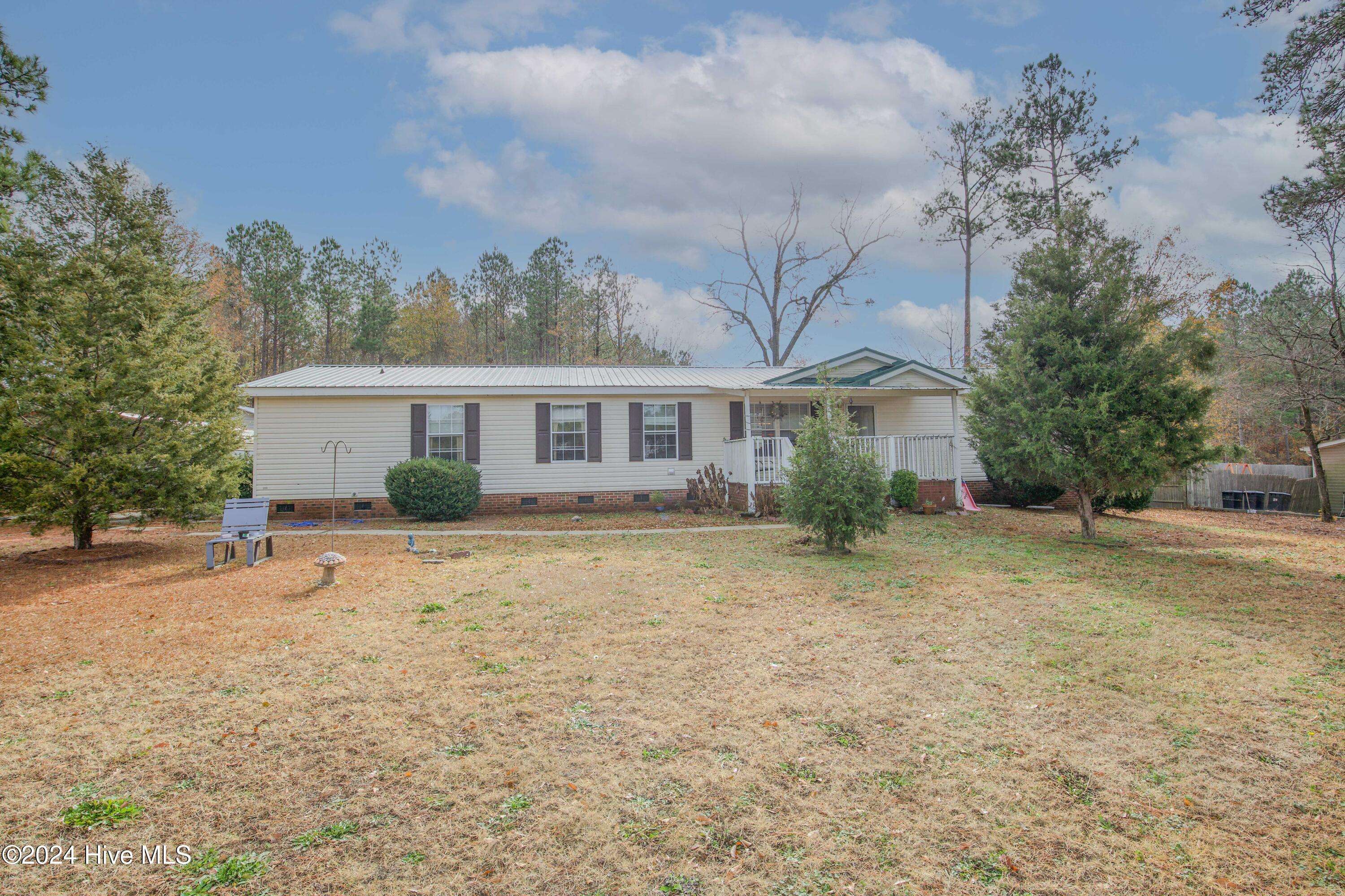 Cameron, NC 28326,99 Gold Finch CIR