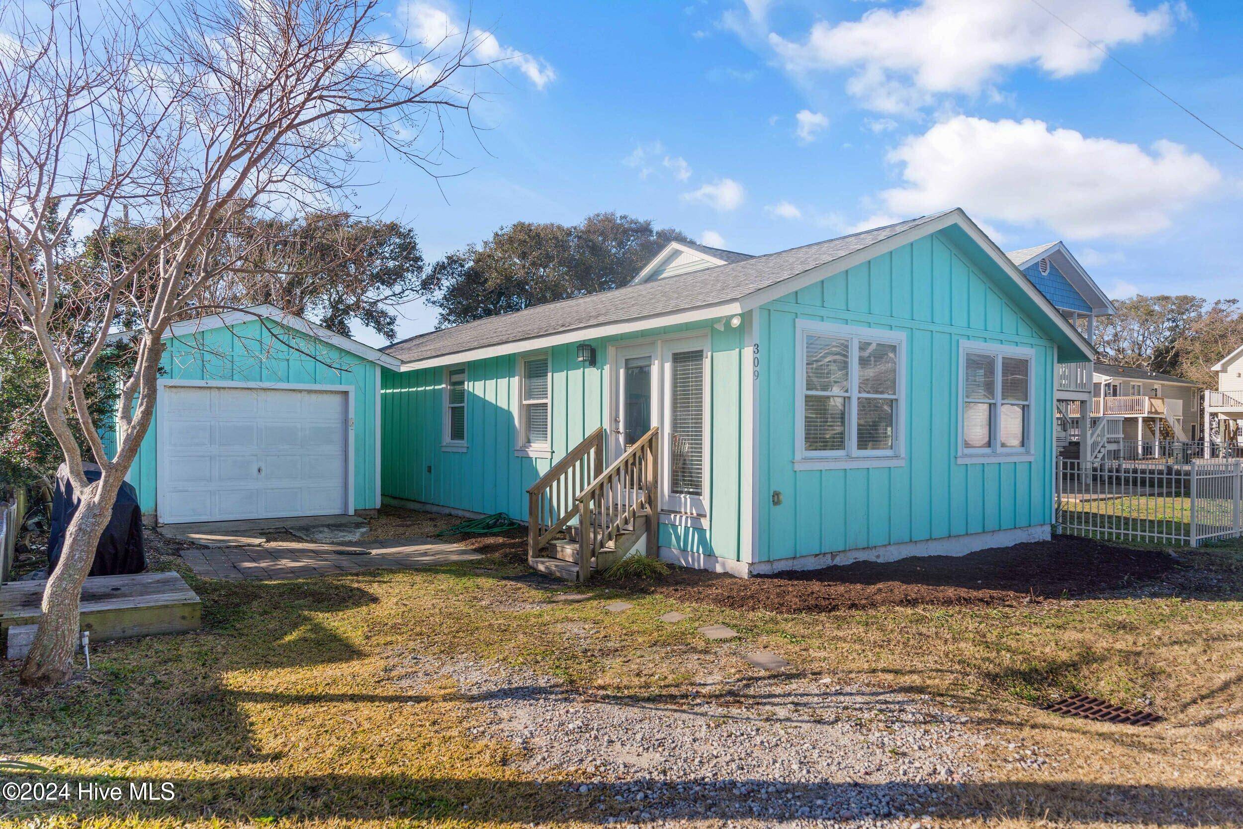 Kure Beach, NC 28449,309 F AVE