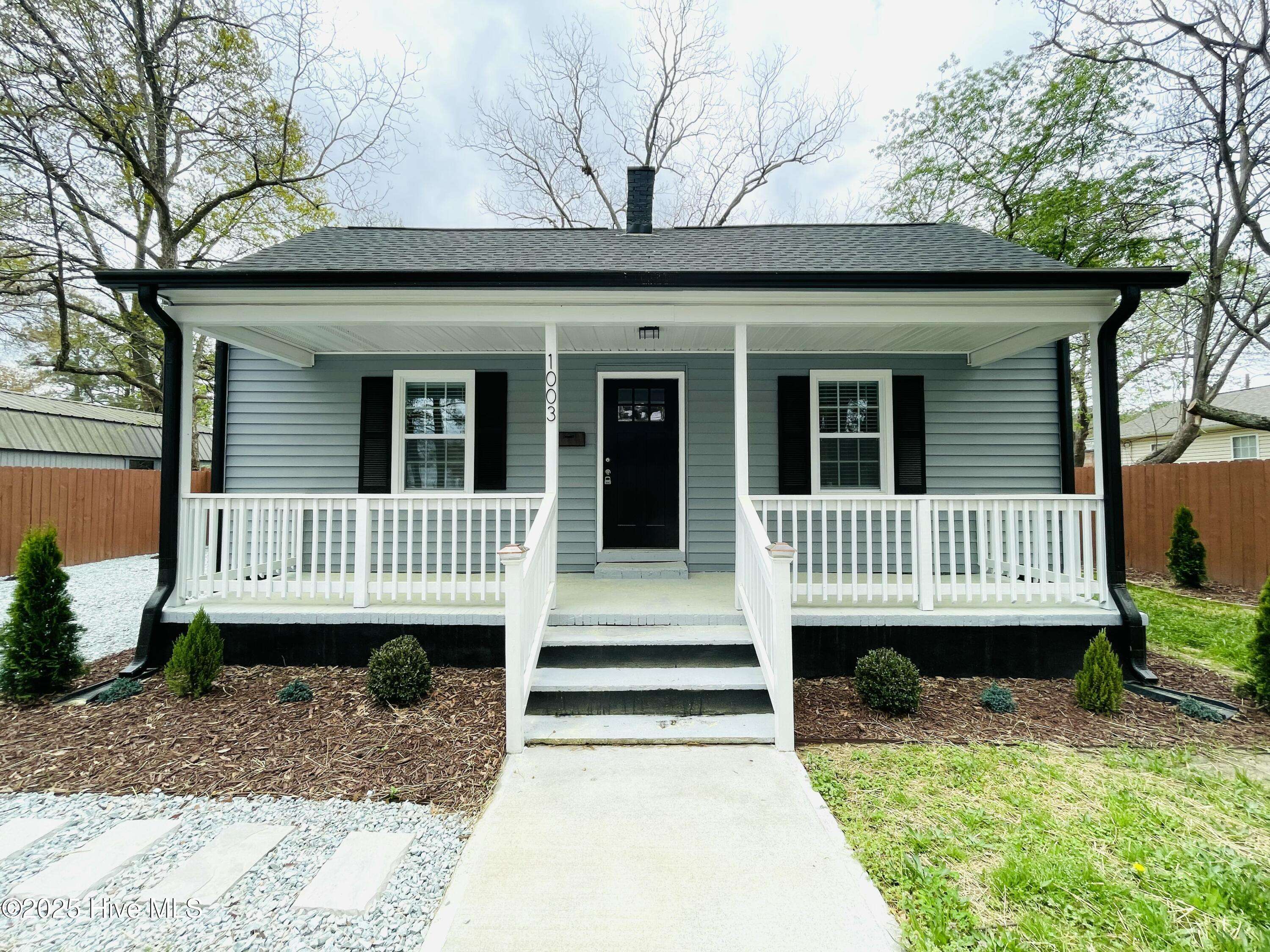 Selma, NC 27576,1003 W Anderson ST