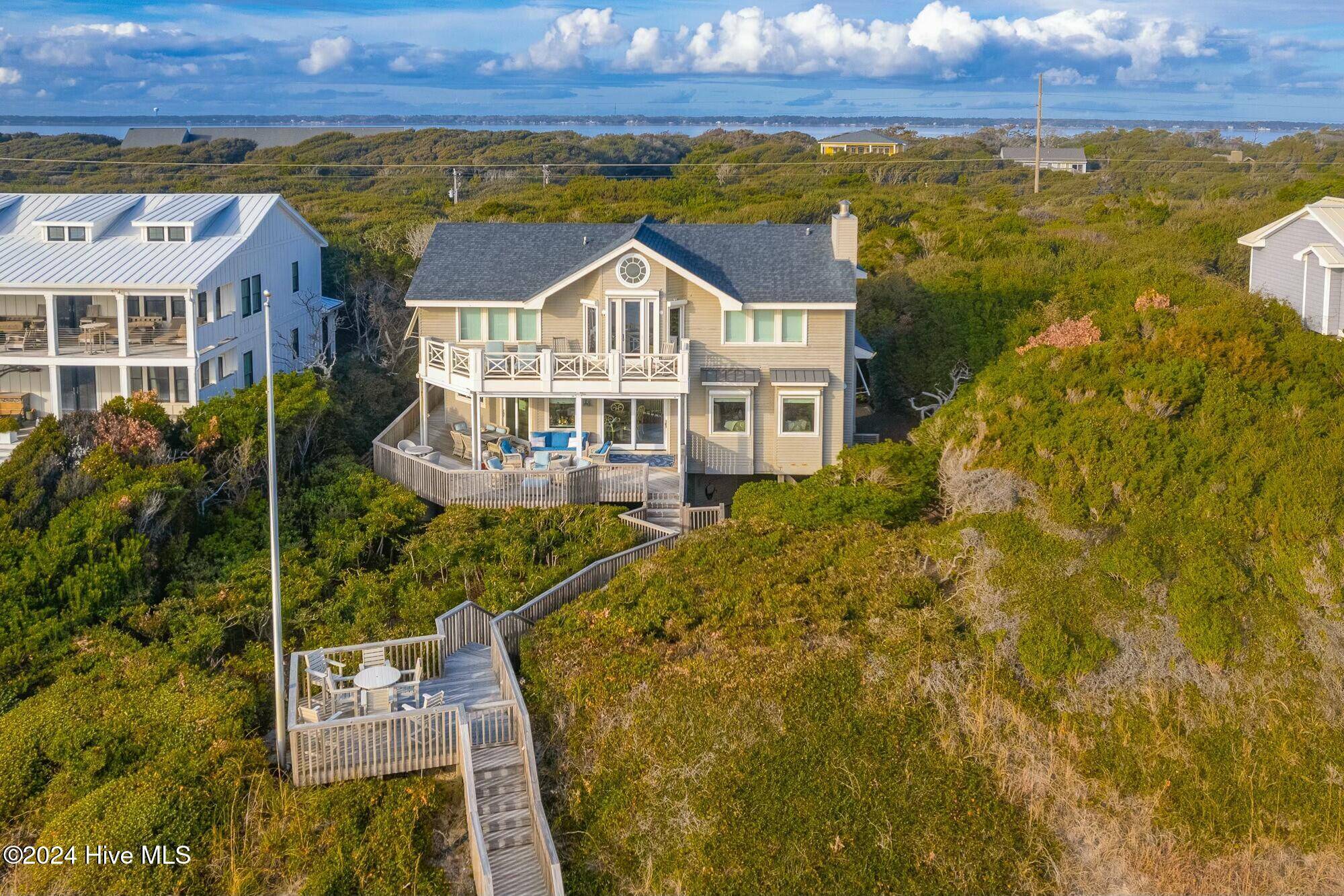 Pine Knoll Shores, NC 28512,583 Forest Dunes DR E