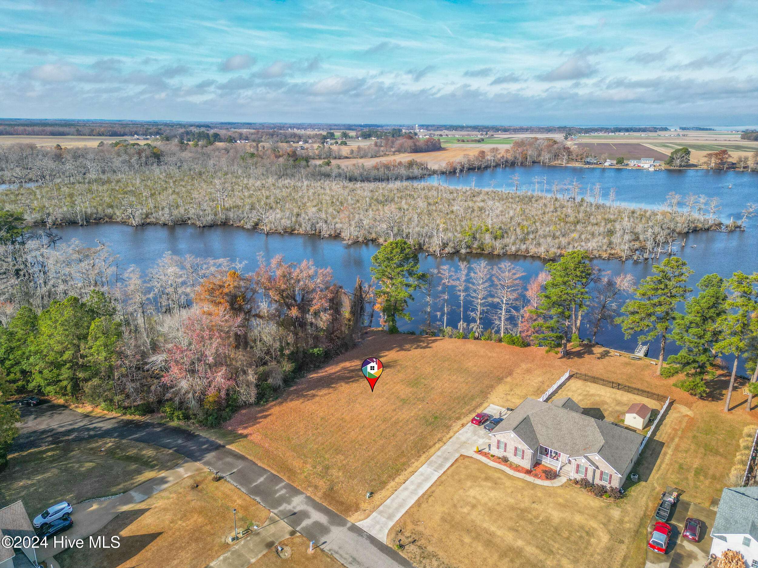 Elizabeth City, NC 27909,106 Vineyard CT