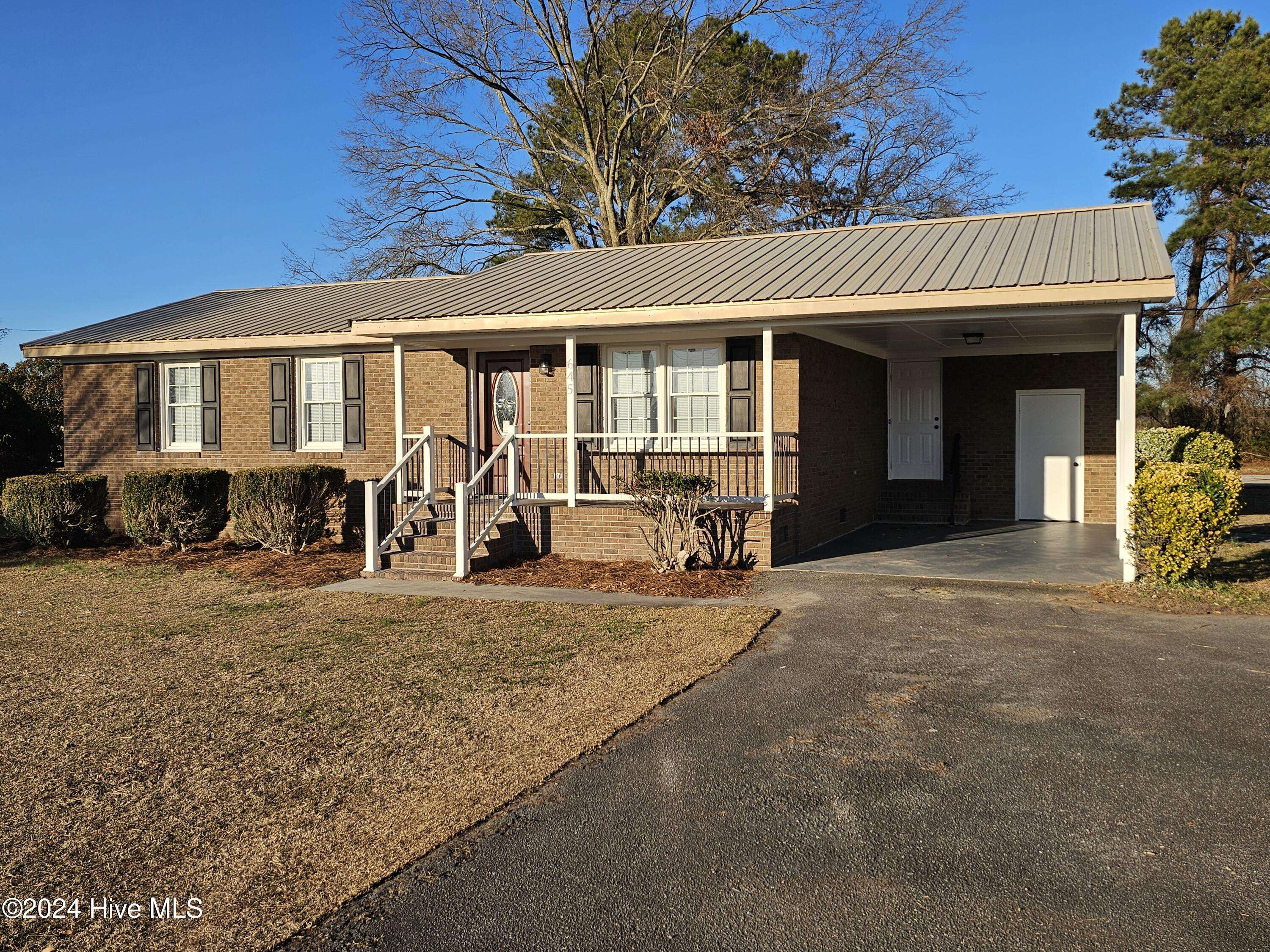 Grifton, NC 28530,645 E Hanrahan RD