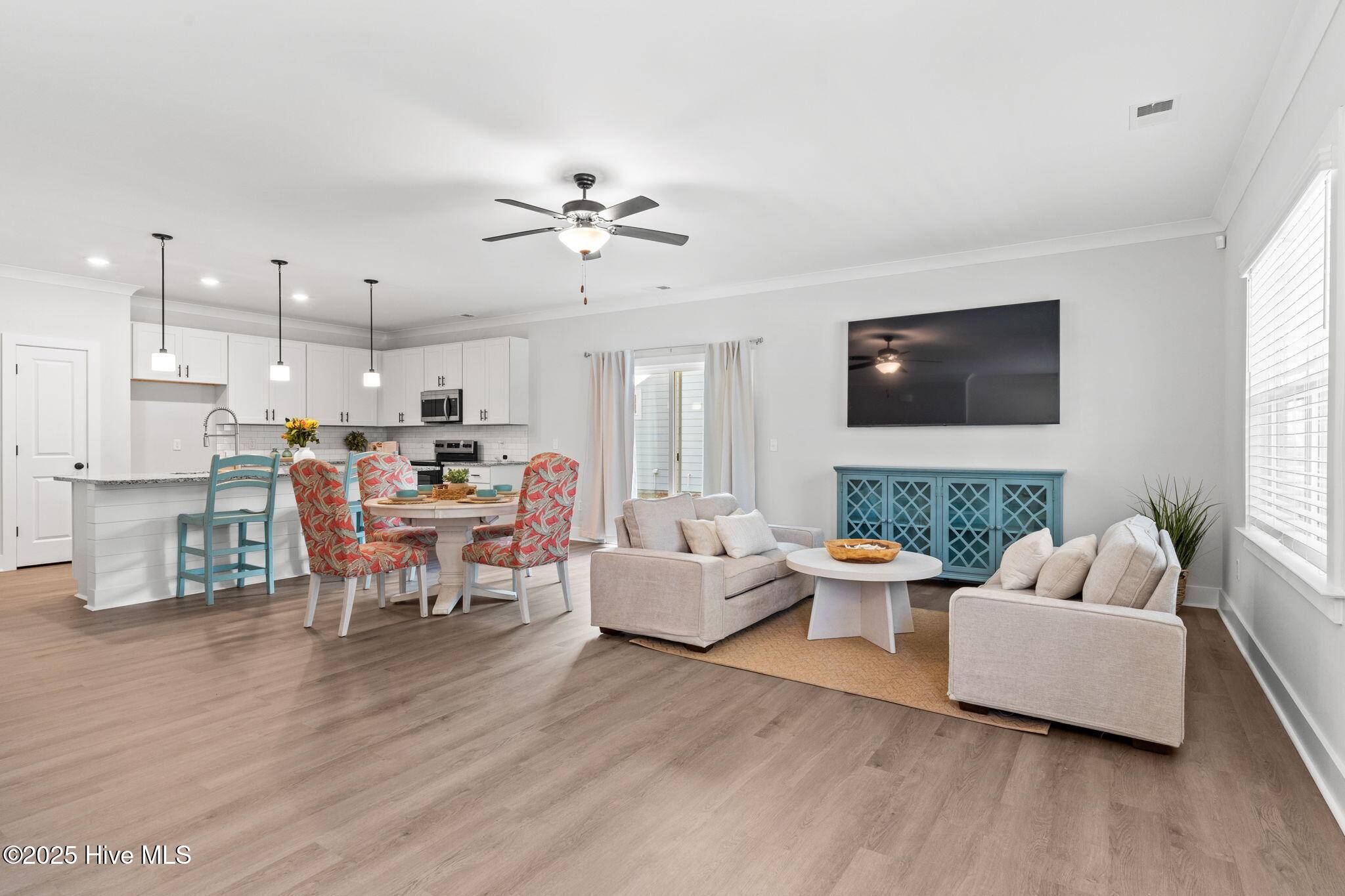 Southport, NC 28461,1163 N Caswell AVE