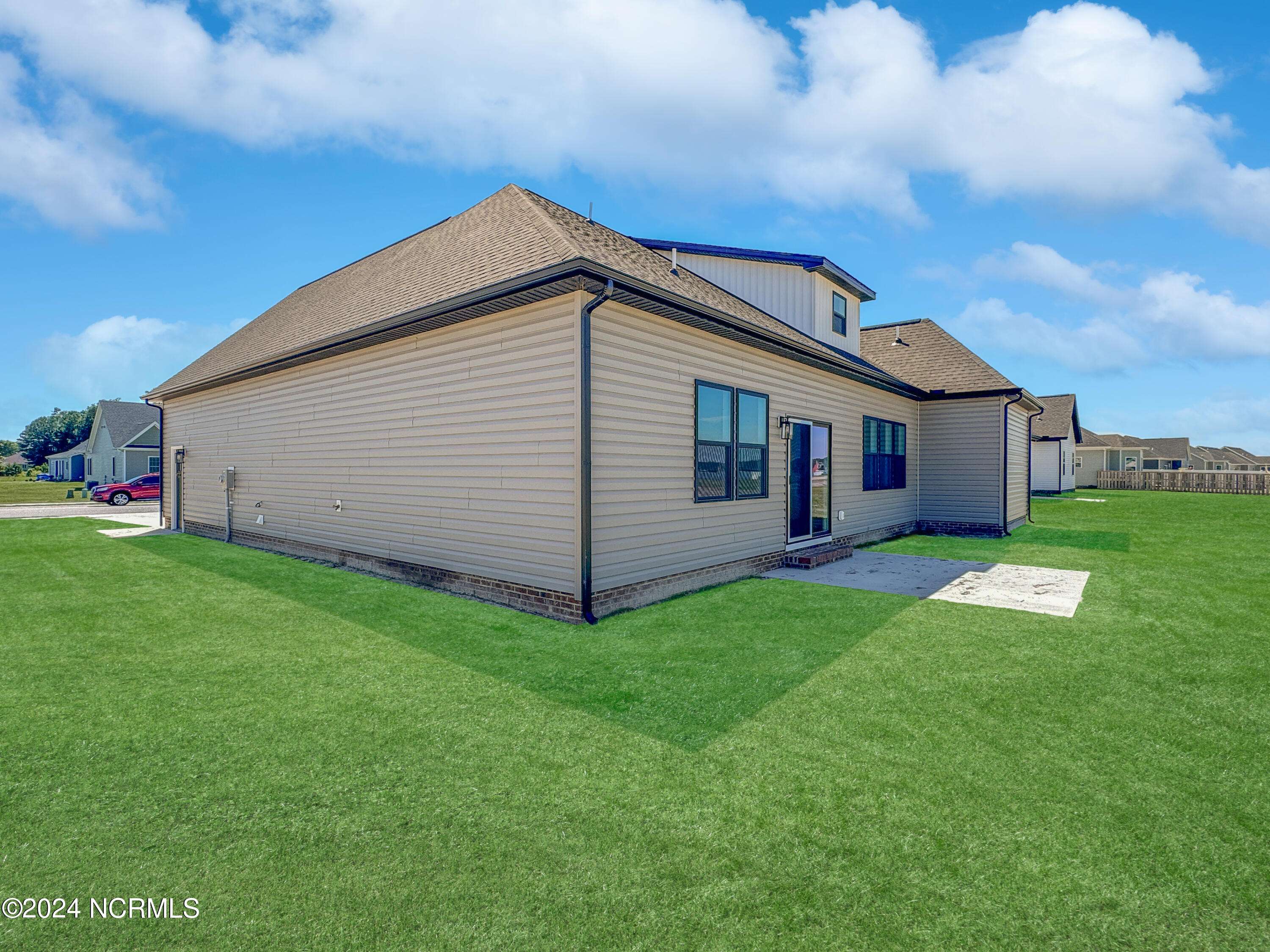 Elizabeth City, NC 27909,309 Spinnaker ST