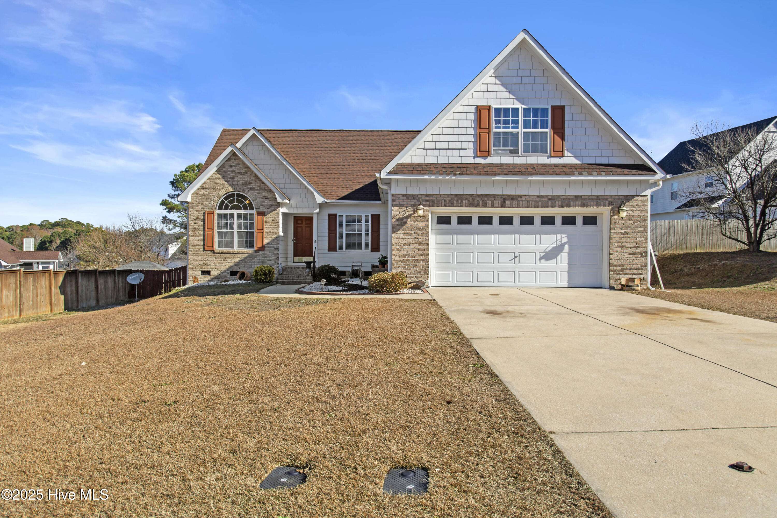 Hope Mills, NC 28348,5533 Shady Pine CT