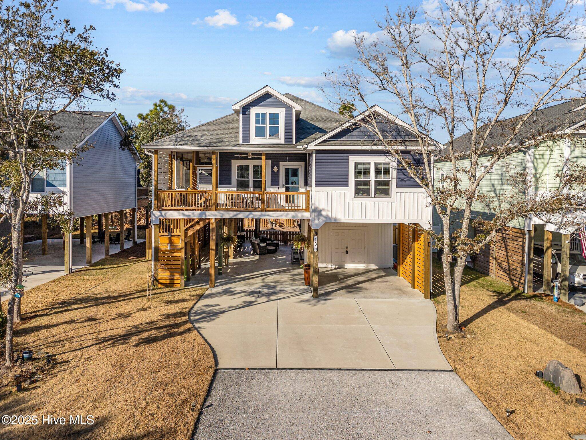 Oak Island, NC 28465,125 NE 10th ST