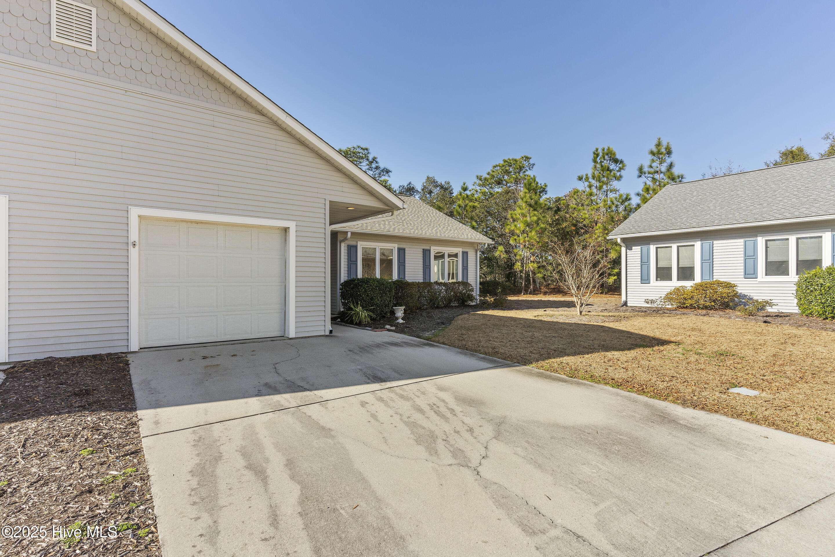 Southport, NC 28461,264 Bonnet WAY SE