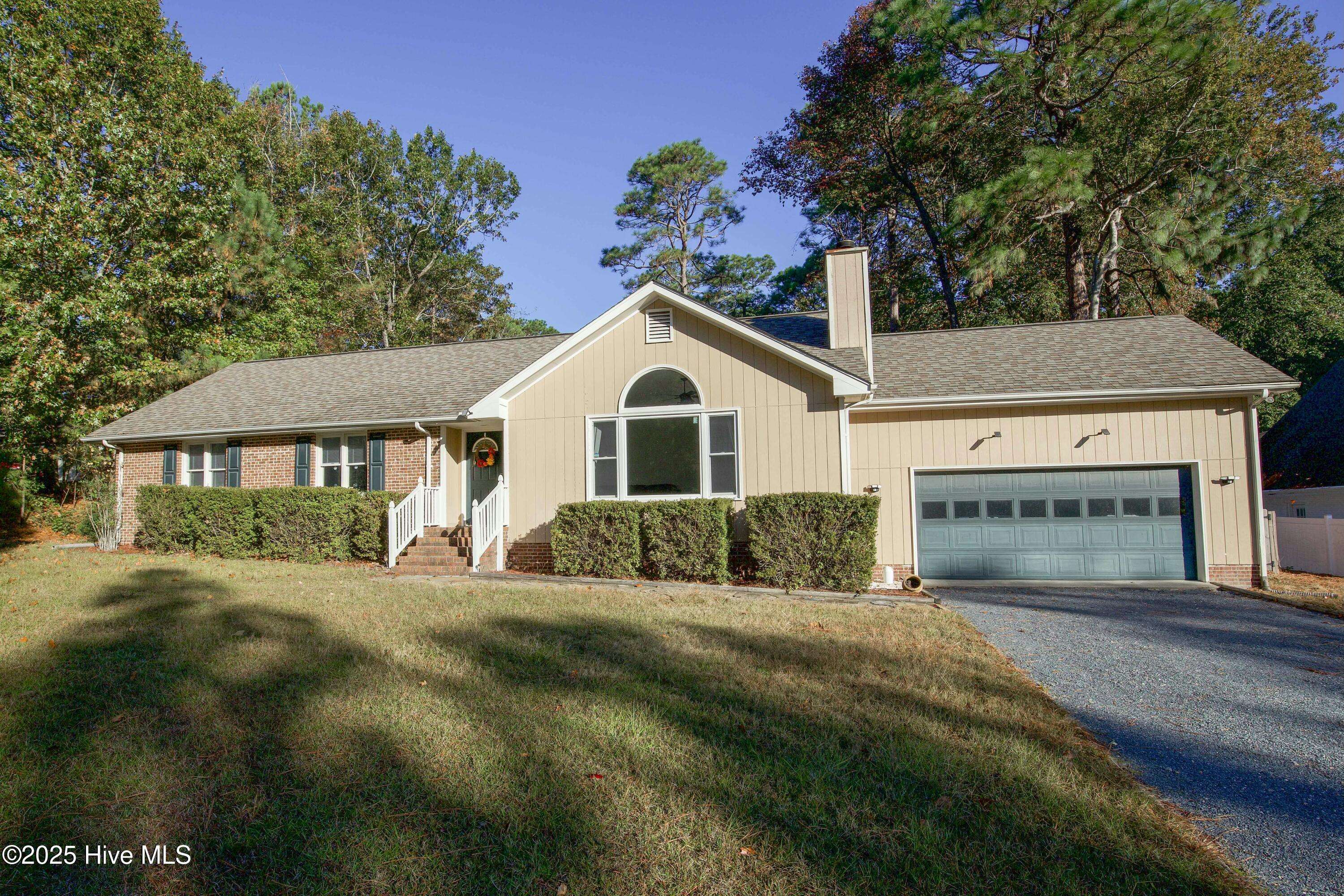 Southern Pines, NC 28387,109 Selkirk TRL