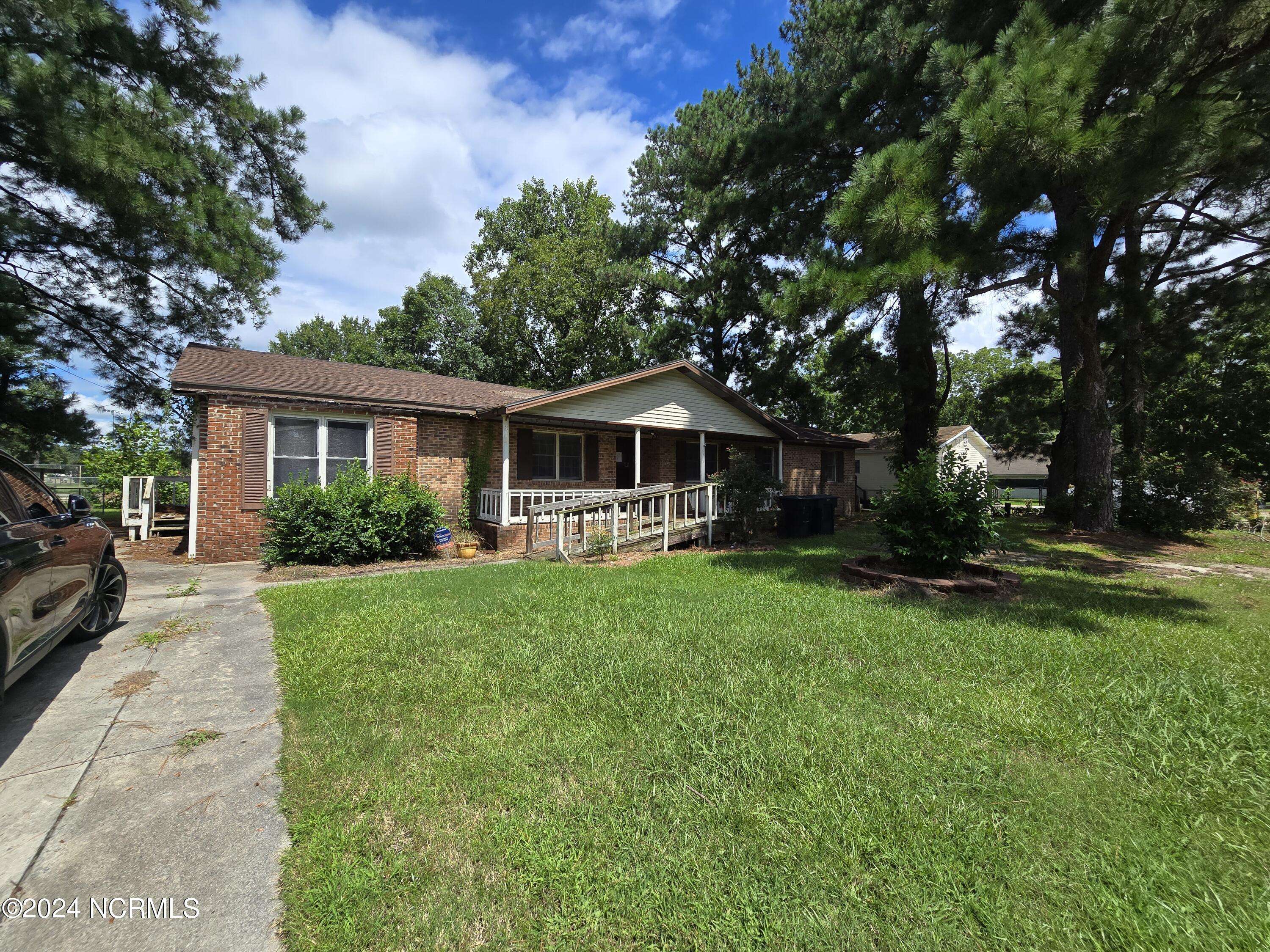 Elizabeth City, NC 27909,814 Ray ST