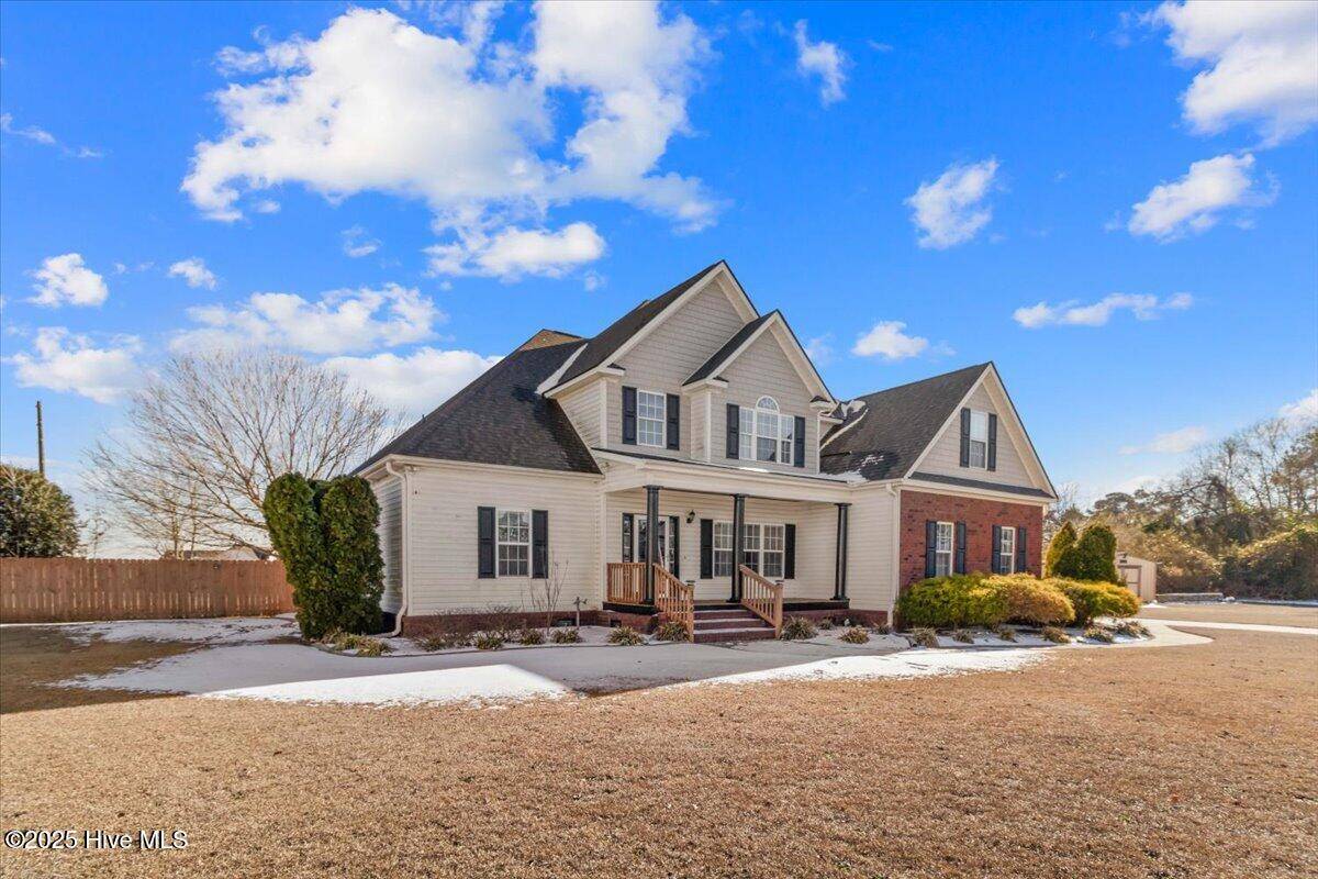 La Grange, NC 28551,106 Glasgow LN